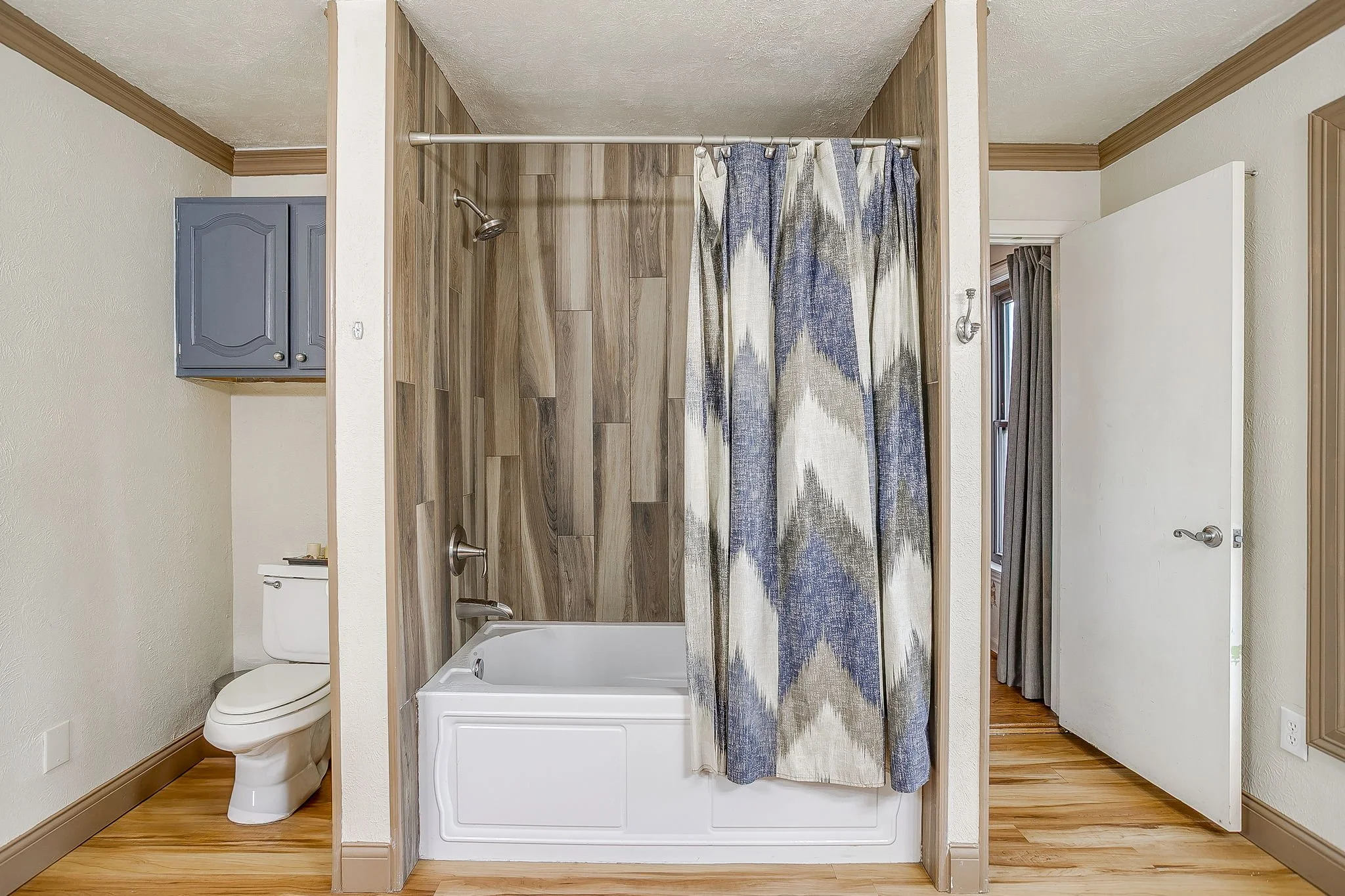 3817 Oaklawn Dr (15 of 20).jpg