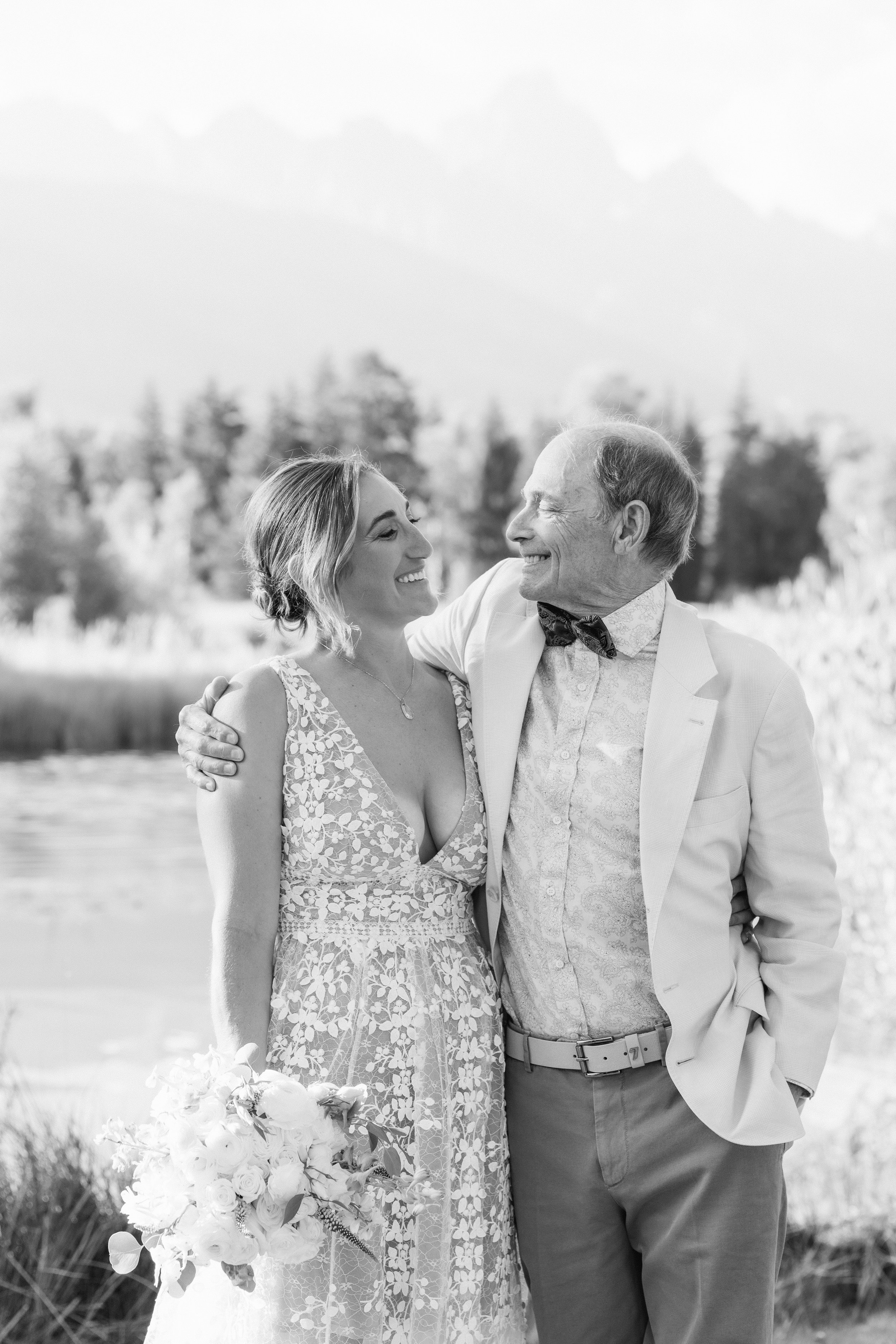 Caitlin & Joe Bnw-213.jpg