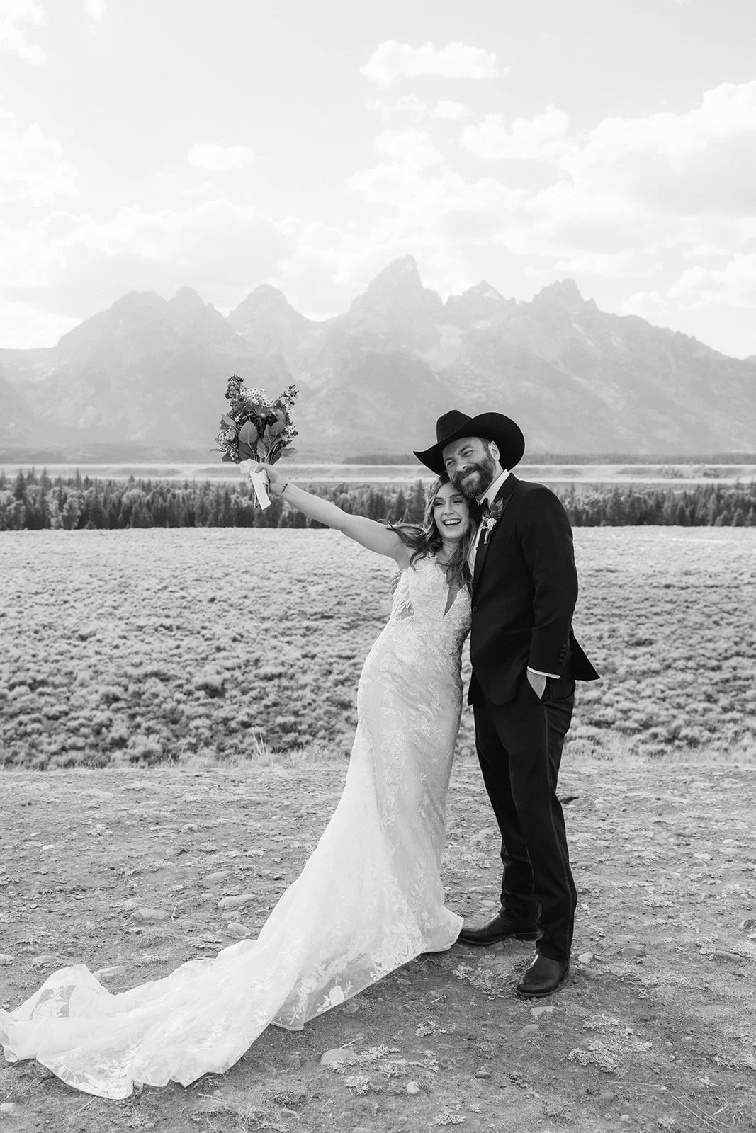 Cheyenne + Matthew Bnw-94.jpg