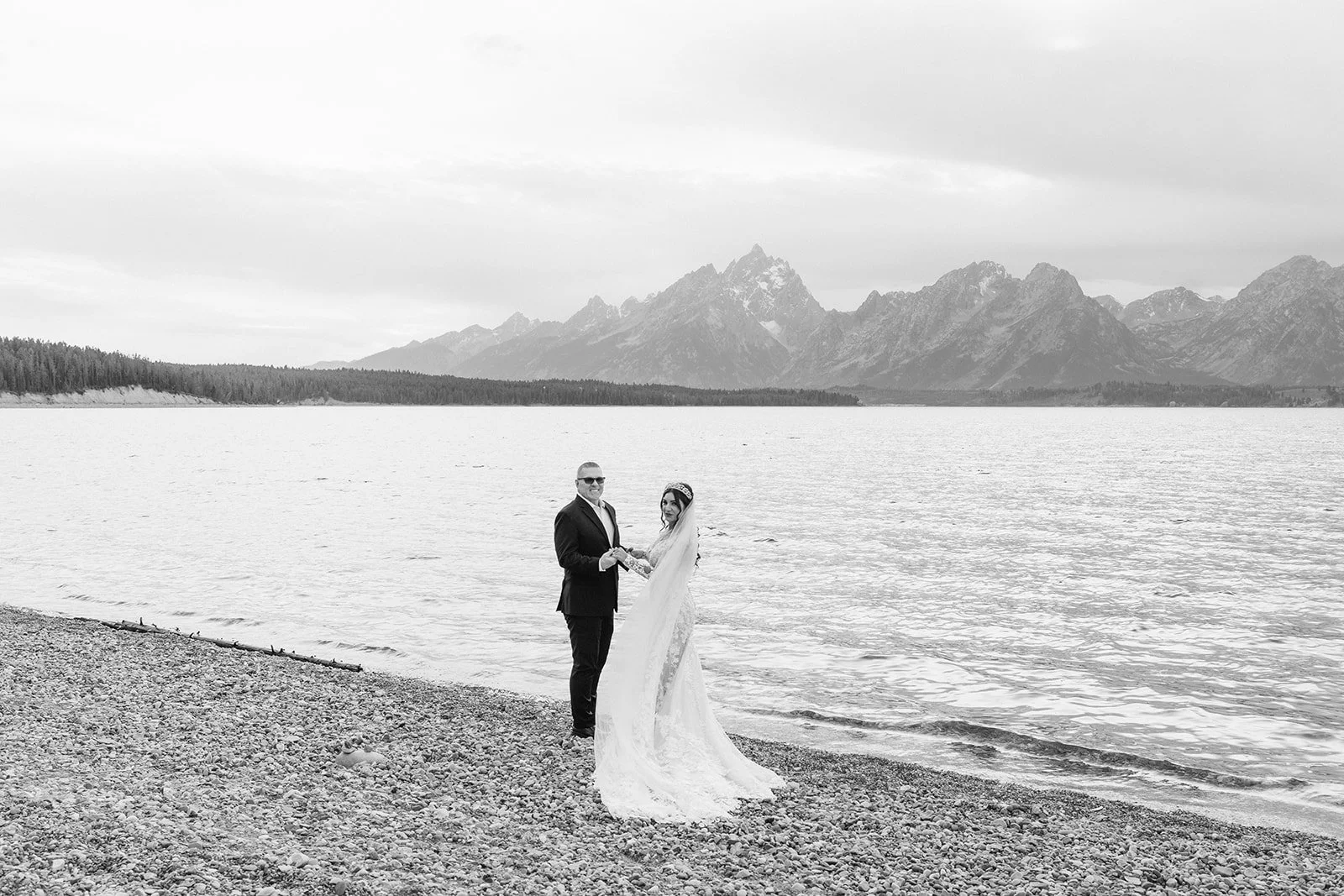 moneyhun oct bnw-38.jpg