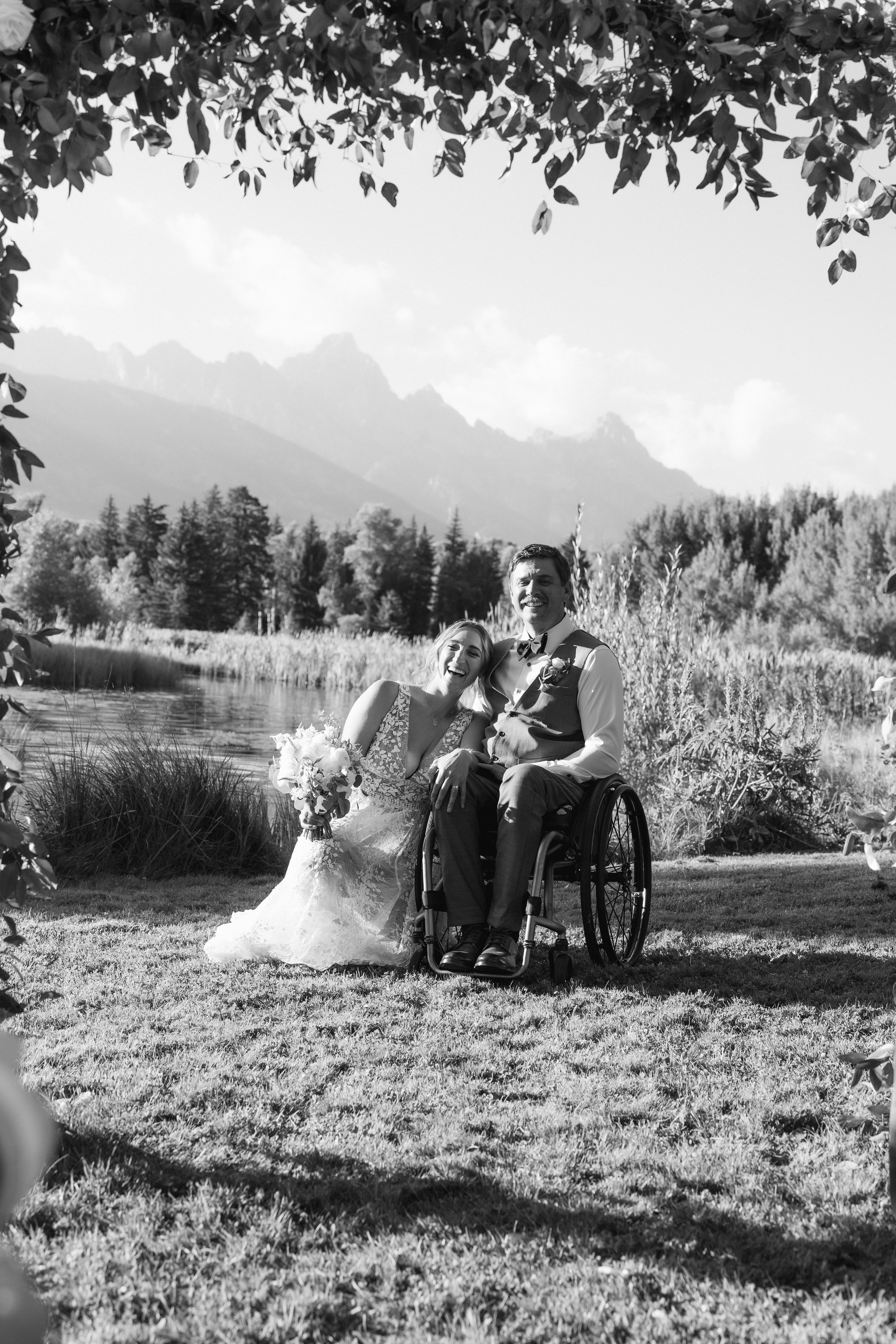 Caitlin & Joe Bnw-186.jpg