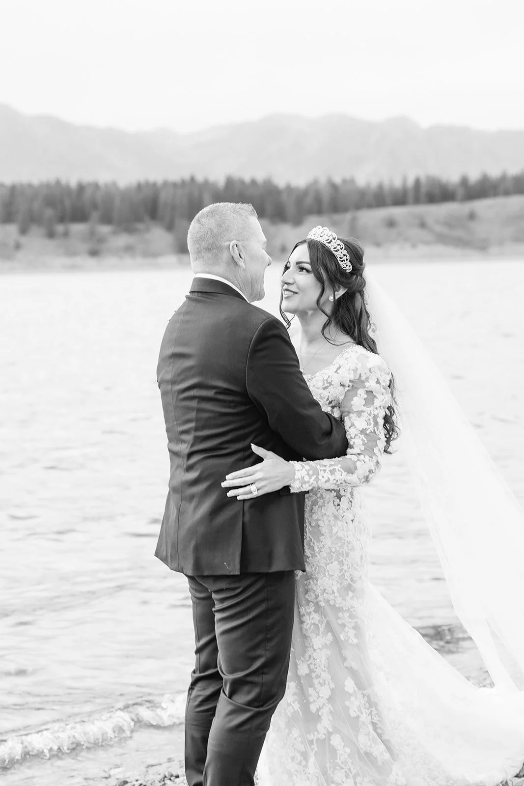 moneyhun oct bnw-56.jpg