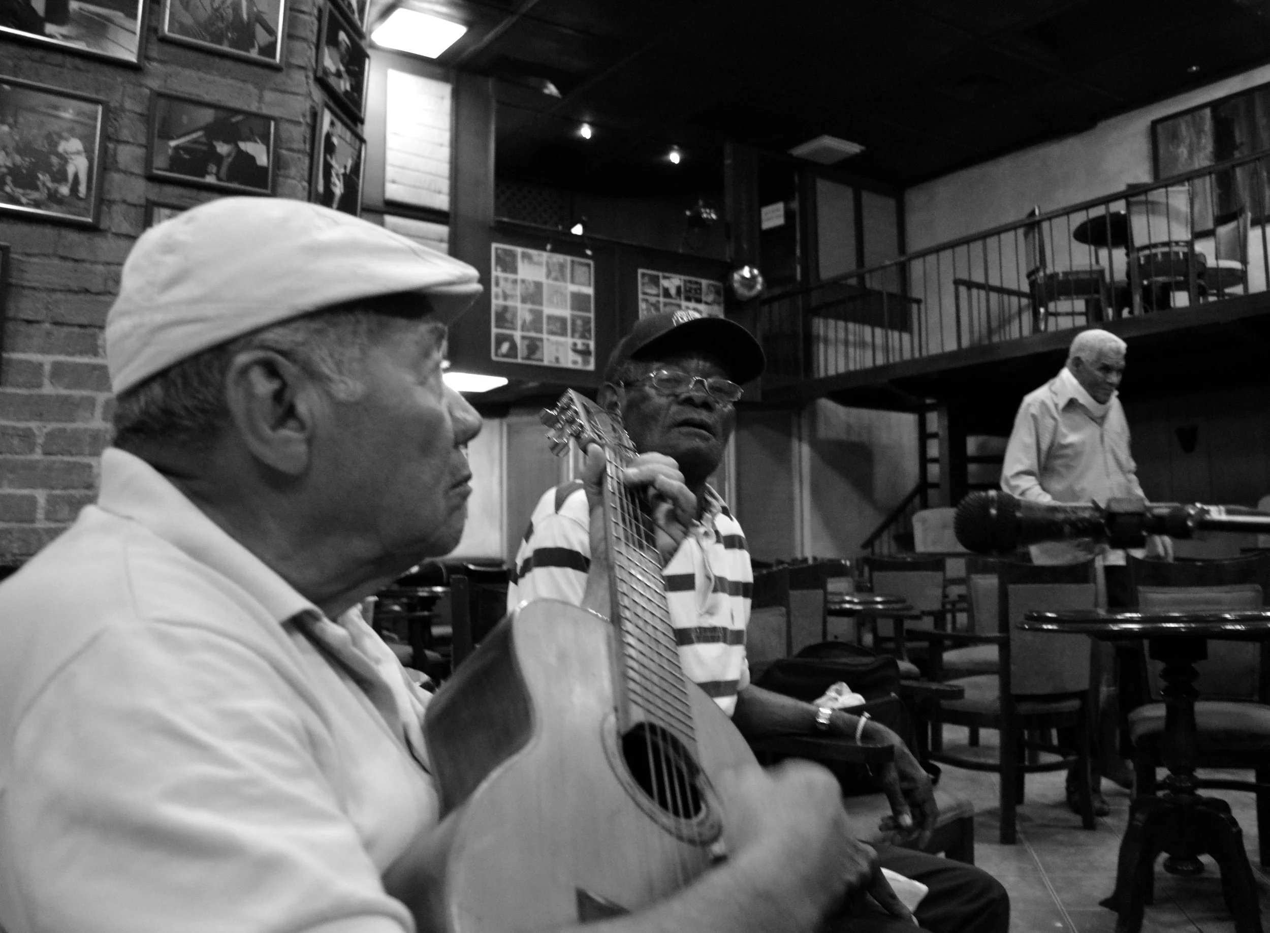 Alejandro Almenares, Roberto Roberts and Enrique Bonne at the rehearsals for The Singer's Grove Vol I & II