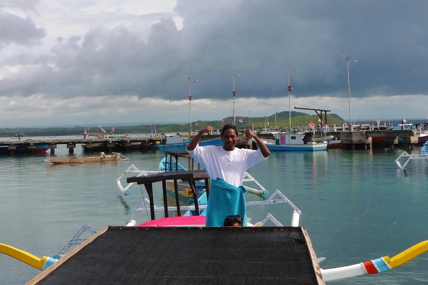 OUR LAST EKAS TRIP 🌴🌴🌴
Good waves good mood good food