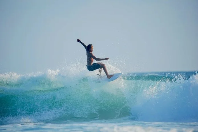 Our Coach Nan 
@nancs.179 @surfingbanditoslombok