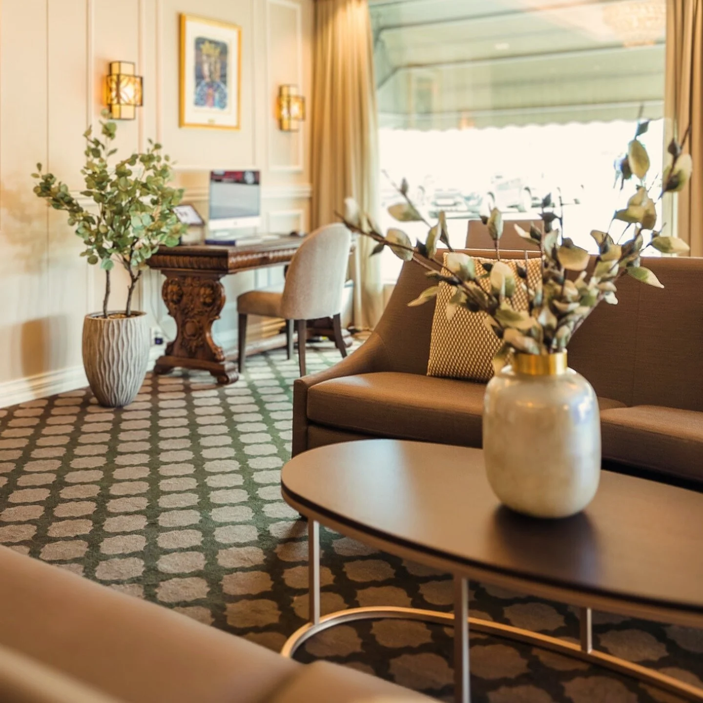 Velkommen inn 🌟

Med Fru Haugans Hotel som din base er du tett p&aring; alt som Helgeland har &aring; by p&aring; av attraksjoner. Bes&oslash;k oss denne h&oslash;sten og utforsk regionen som vi er s&aring; glad i! 🤩

#visithelgeland #mosj&oslash;e