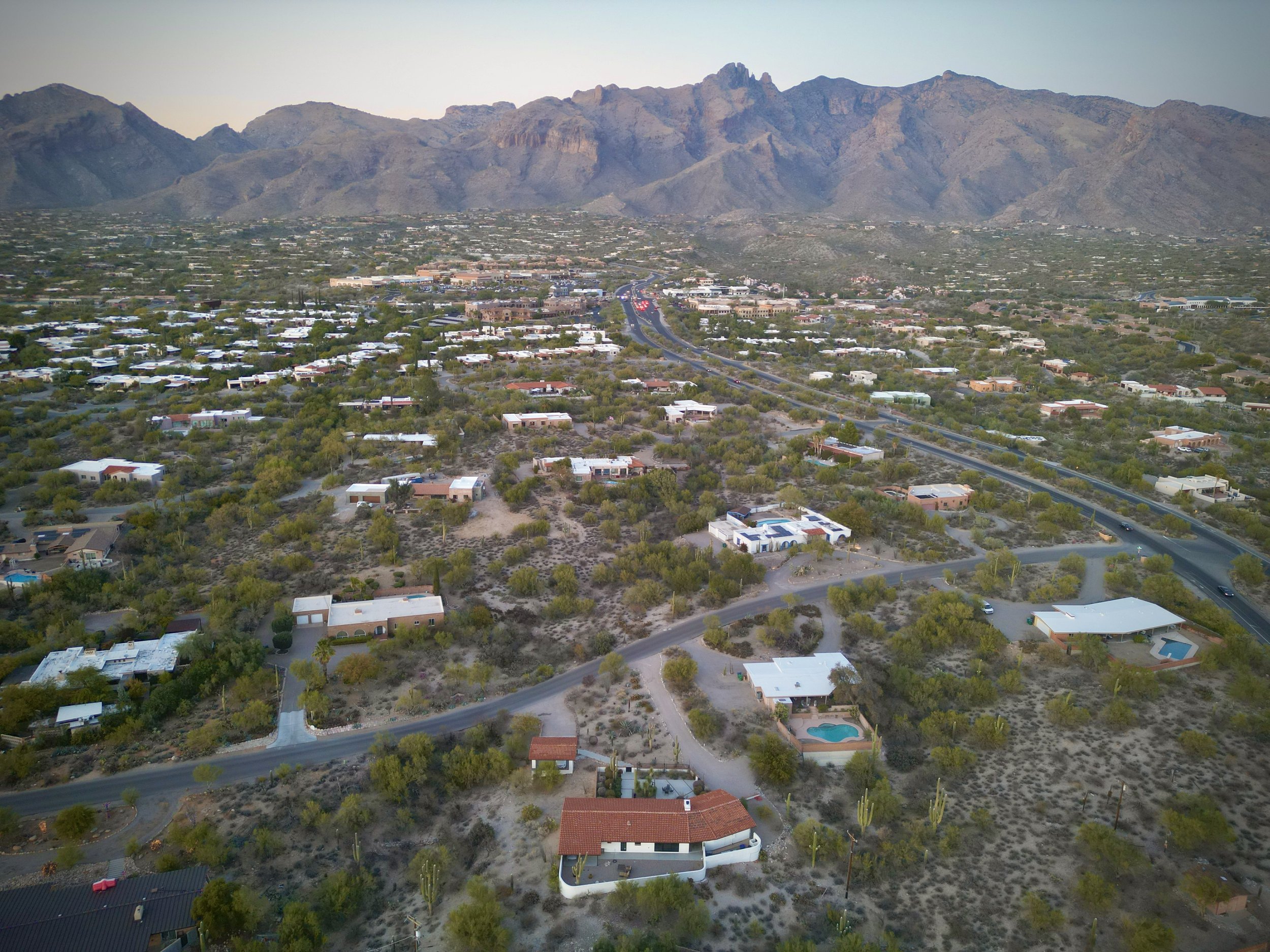 dji_fly_20241214_230132_323_1734395711269_photo.jpg