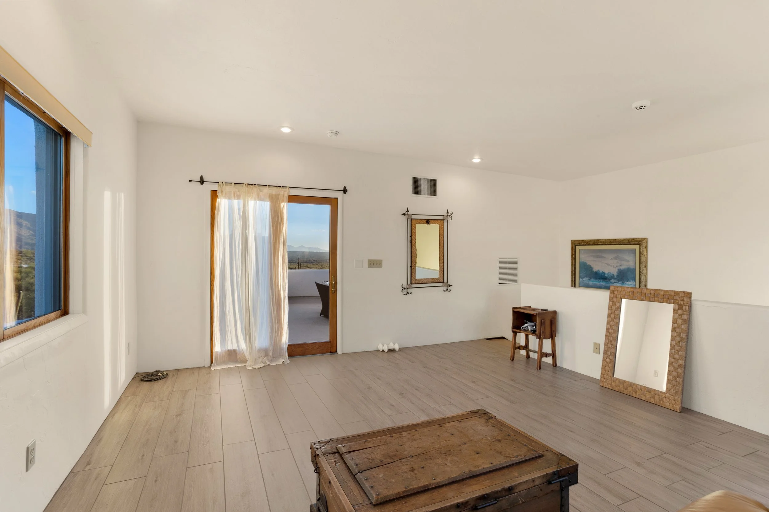 3rd Floor Loft- Workout studio.jpg