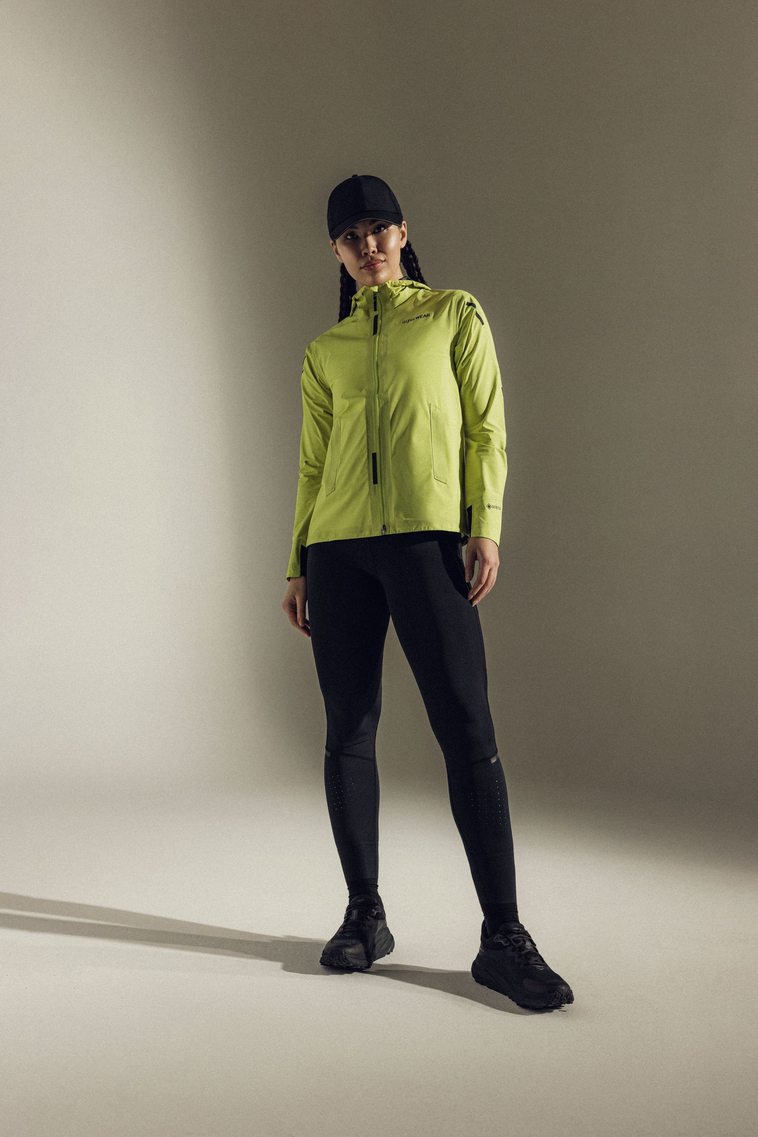 CONCURVE-GTX-JACKET_101067-LIME-YELLOW-CONCURVE-GTX-JACKET-WOMENS_02606.jpg