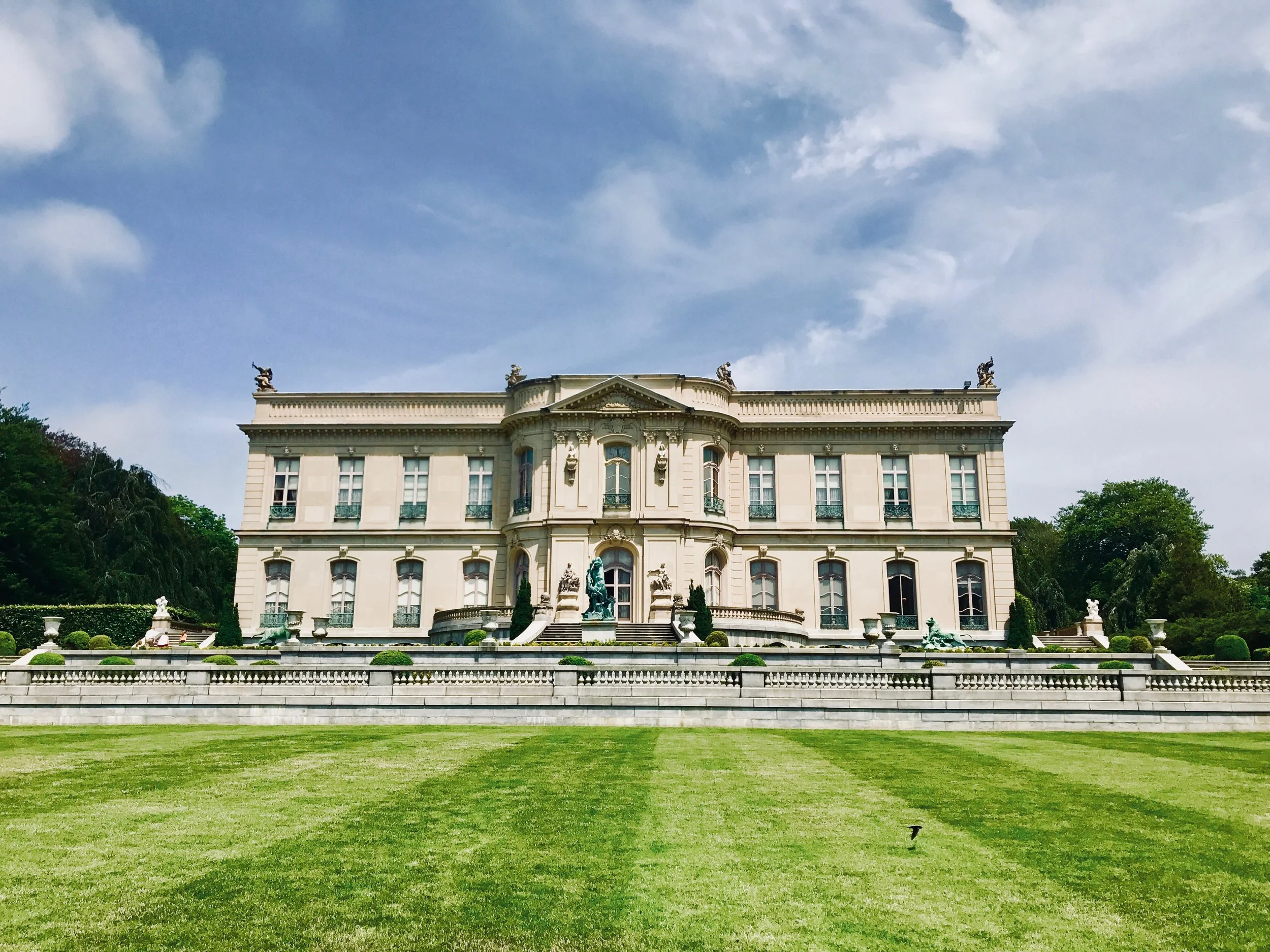 Elms 10 back_credit Discover Newport.jpg