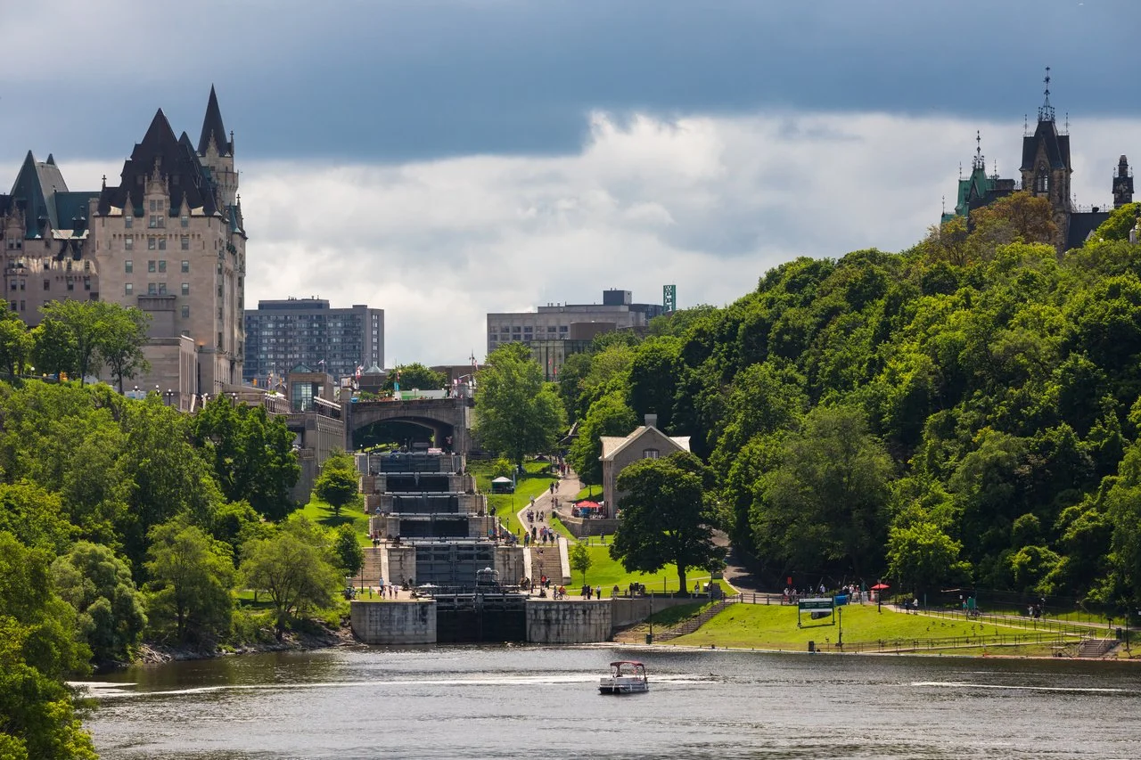 Canal Locks.Ottawa Tourism.jpg