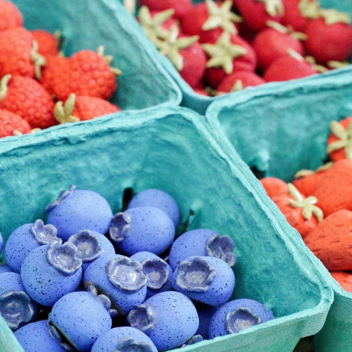 Berry+Magnets1.jpg