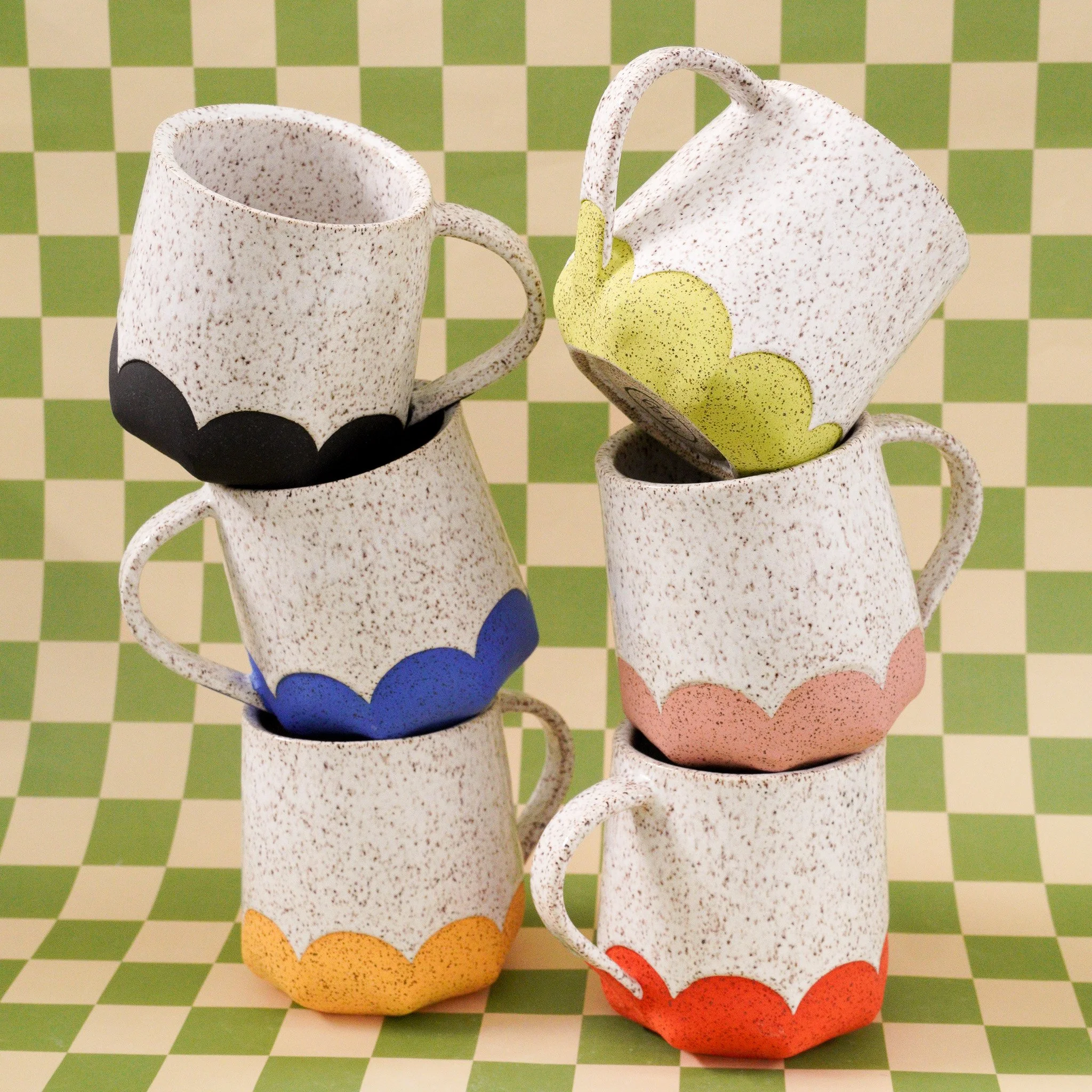 Scalloped Mug Thumbnail.jpg