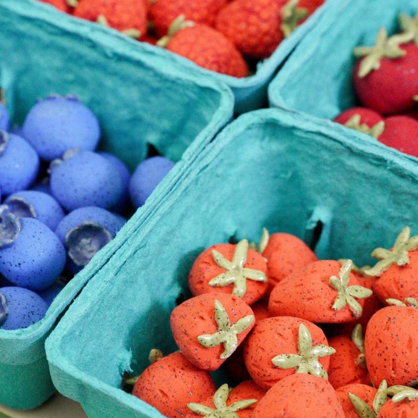 Berry+Magnets2.jpg
