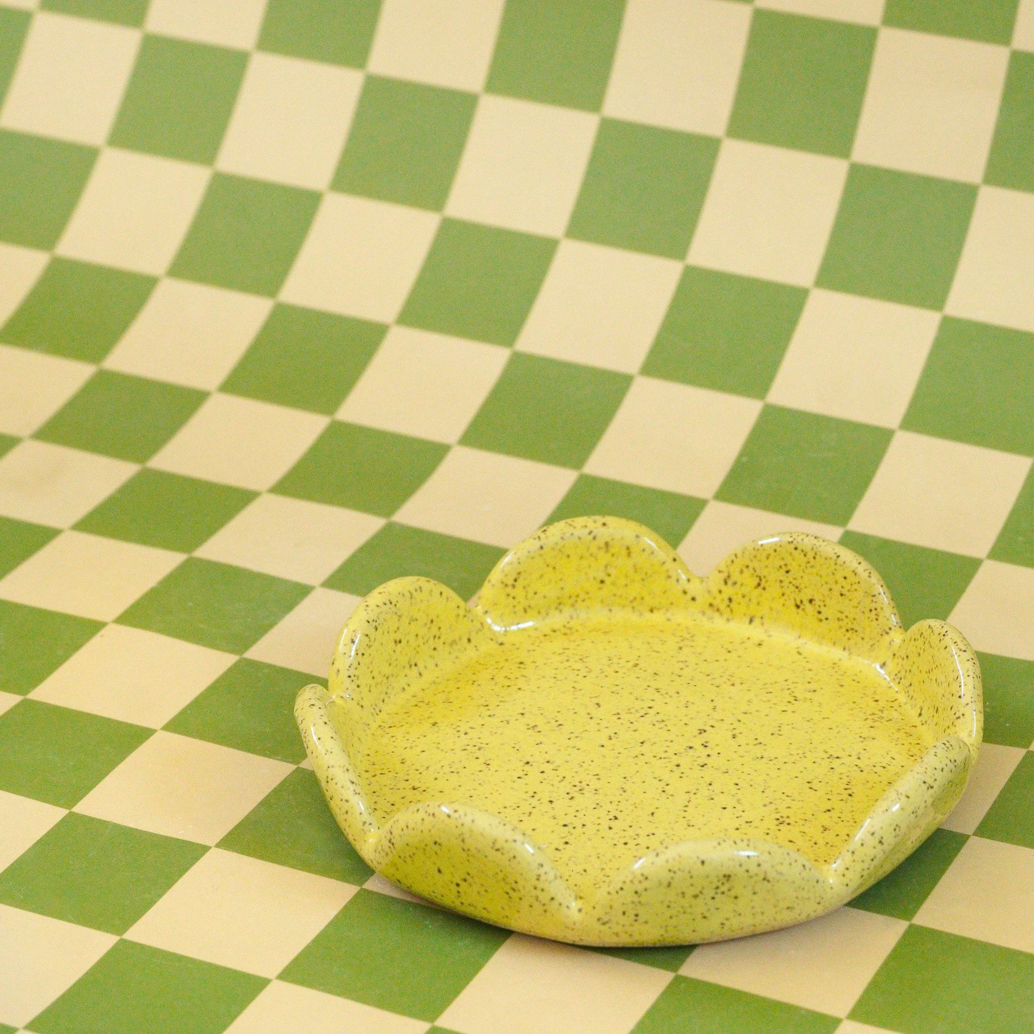 Yellow Tray.jpg