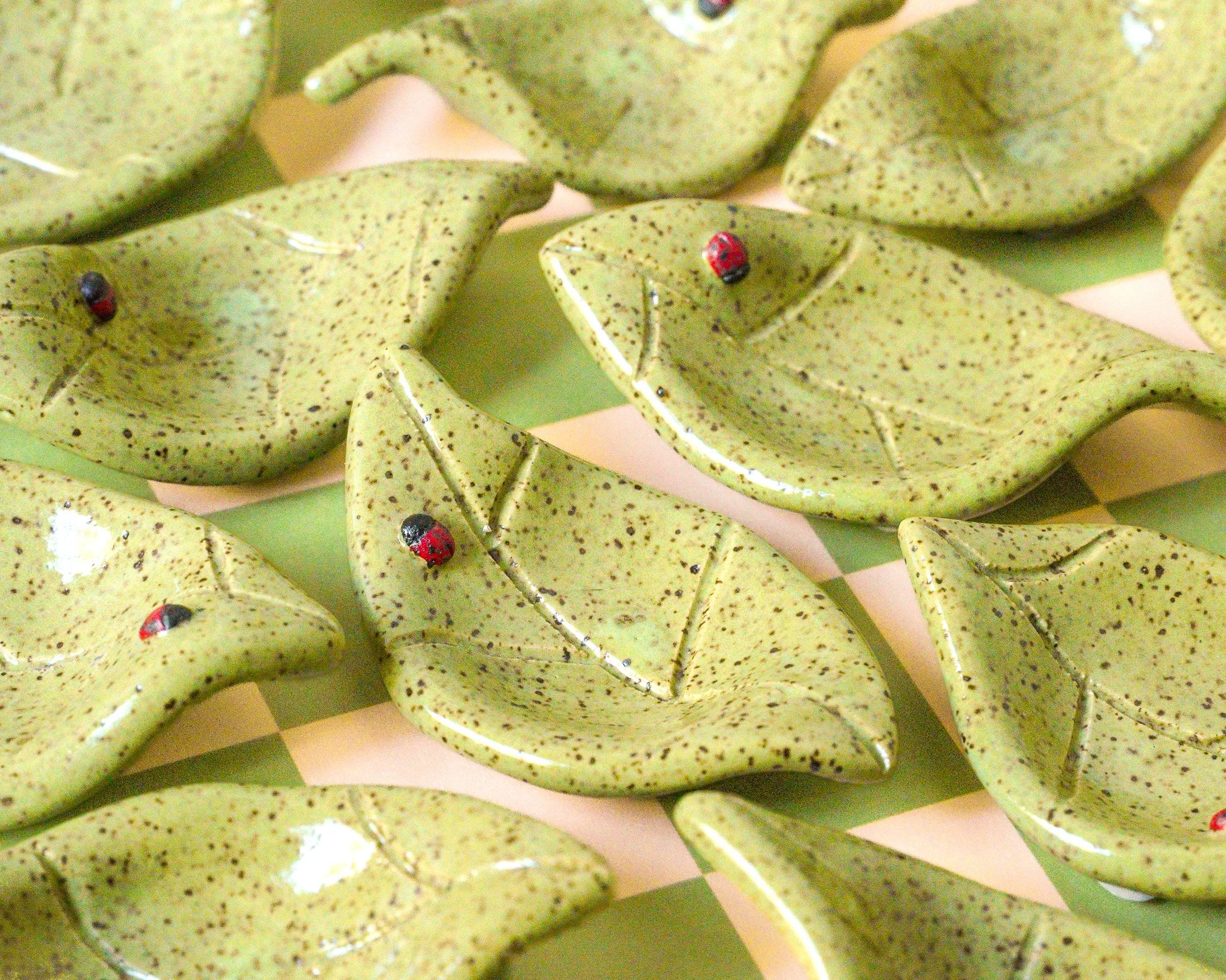 Leaf Dish 2.jpg