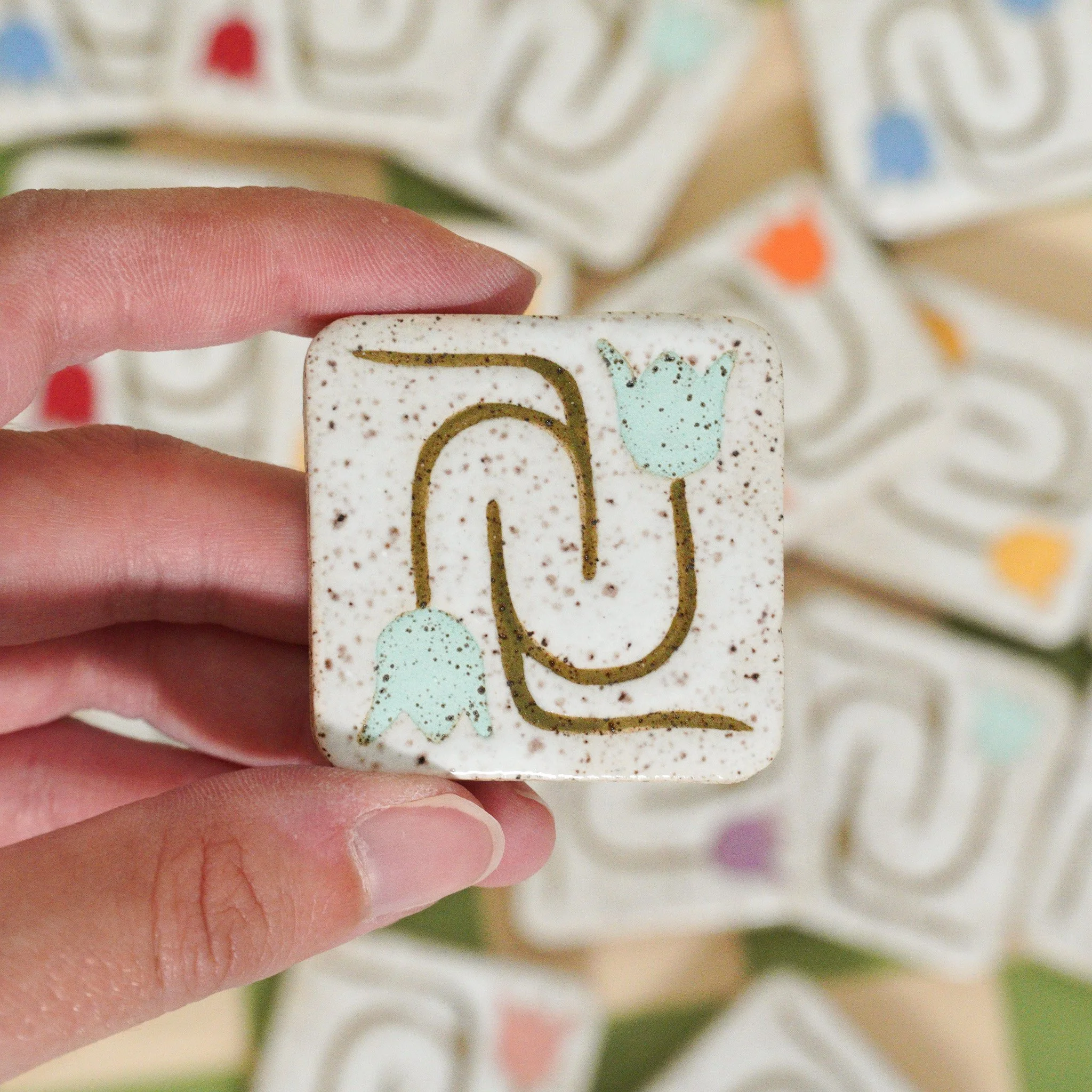 Sea Glass Tulip Magnet.jpg
