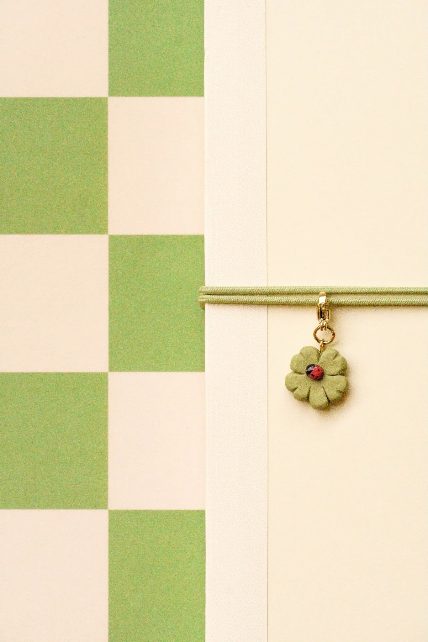 Clover Charm2.jpg