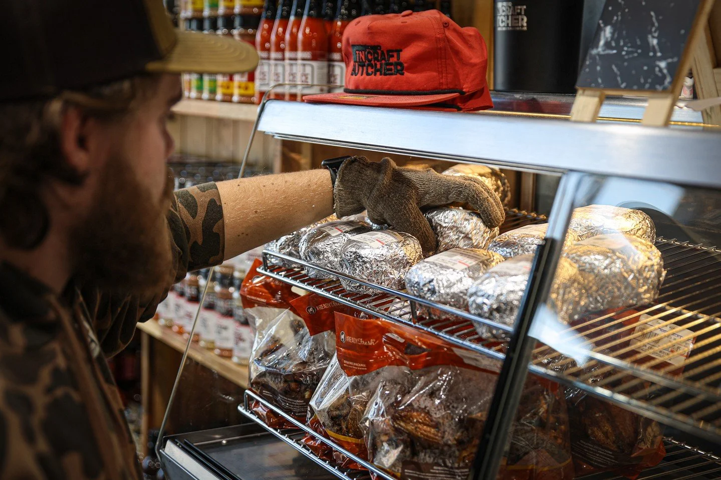Grab-and-go lunch from the hot box! This week we have Jalape&ntilde;o Cheddar Bologna Sandwiches and Jalape&ntilde;o Cheddar Hot Dogs. Come on!