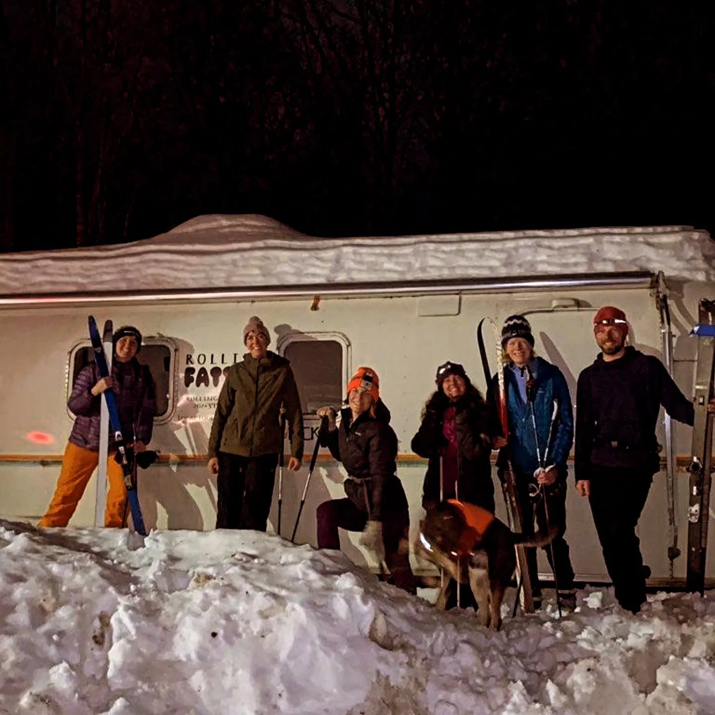 Happy NYE Friends! Hope you are ringing it in! See below! 

We'll be open tomorrow, New Year's Day from 4-8 to start things of right Adventure from here every Thursday at 5:30 with these lovely local humans. All are welcome! Tomorrow it will be a noi