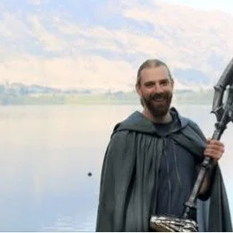 Do you have a passion for movies?
Positive news with #candokiwis 
25 years since Lord of the Rings debuted in cinemas, why are fans still flocking to Middle Earth? Thousands of fans are still making the pilgrimage to Middle Earth nearly a quarter cen