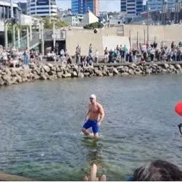 Do you have a passion for a cause?
Positive news with #candokiwis 
Anti-bottom trawling long distance swimmer breaks world record, arrives in Wellington. Ultra-marathon open-water swimmer Jono Ridler has completed his record-breaking odyssey down the