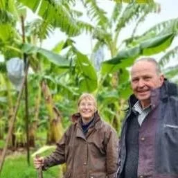 Do you have a passion for the environment?
Positive news with #candokiwis 
City to Farm - how leftovers are giving back to the land. It's prep time in the kitchen at Evelyn Page Retirement Village in Orewa, north of Auckland, and another load of food