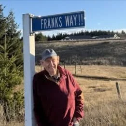 Do you have a passion for work?
Positive news with #candokiwis 
&lsquo;How can anyone stop me&rsquo;: Meet the 89-year-old man who helped transform his town. It's been a challenging few months for 89-year-old Mackenzie councillor Frank Hocken as he f