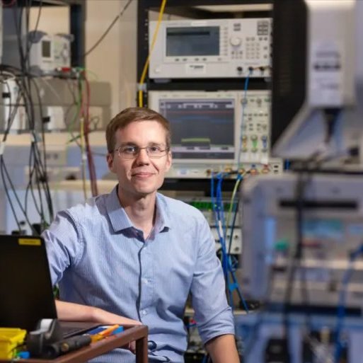 Do you have a passion for science?

Positive news with #candokiwis 

New Zealand breaks new ground in field of photonics, quantum technology. New Zealand continues to break new ground in the field of photonics and quantum technology, but is still fai