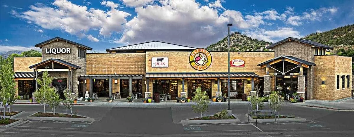 front of Natures Oasis Market