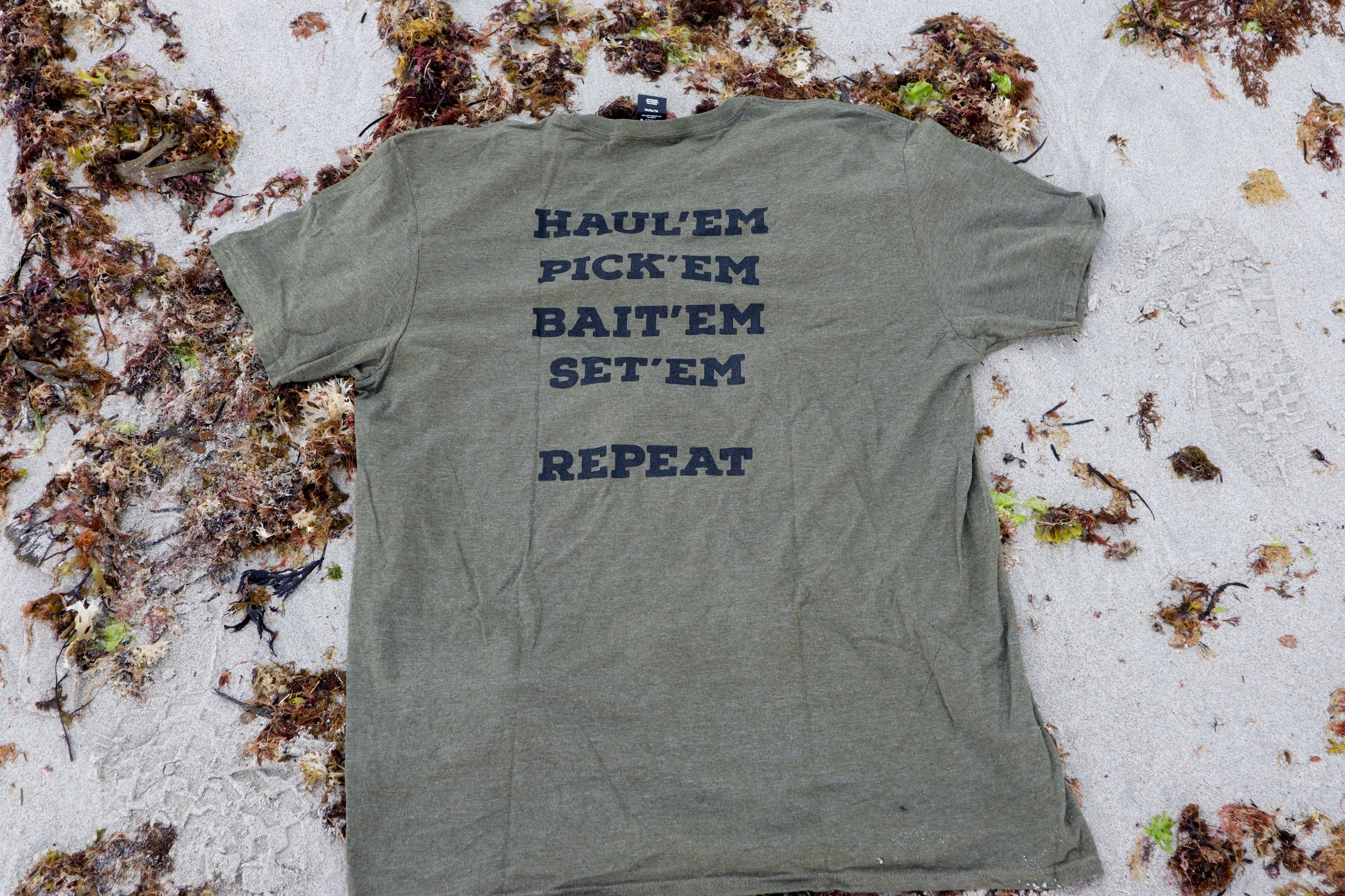 T-Shirt - REPEAT