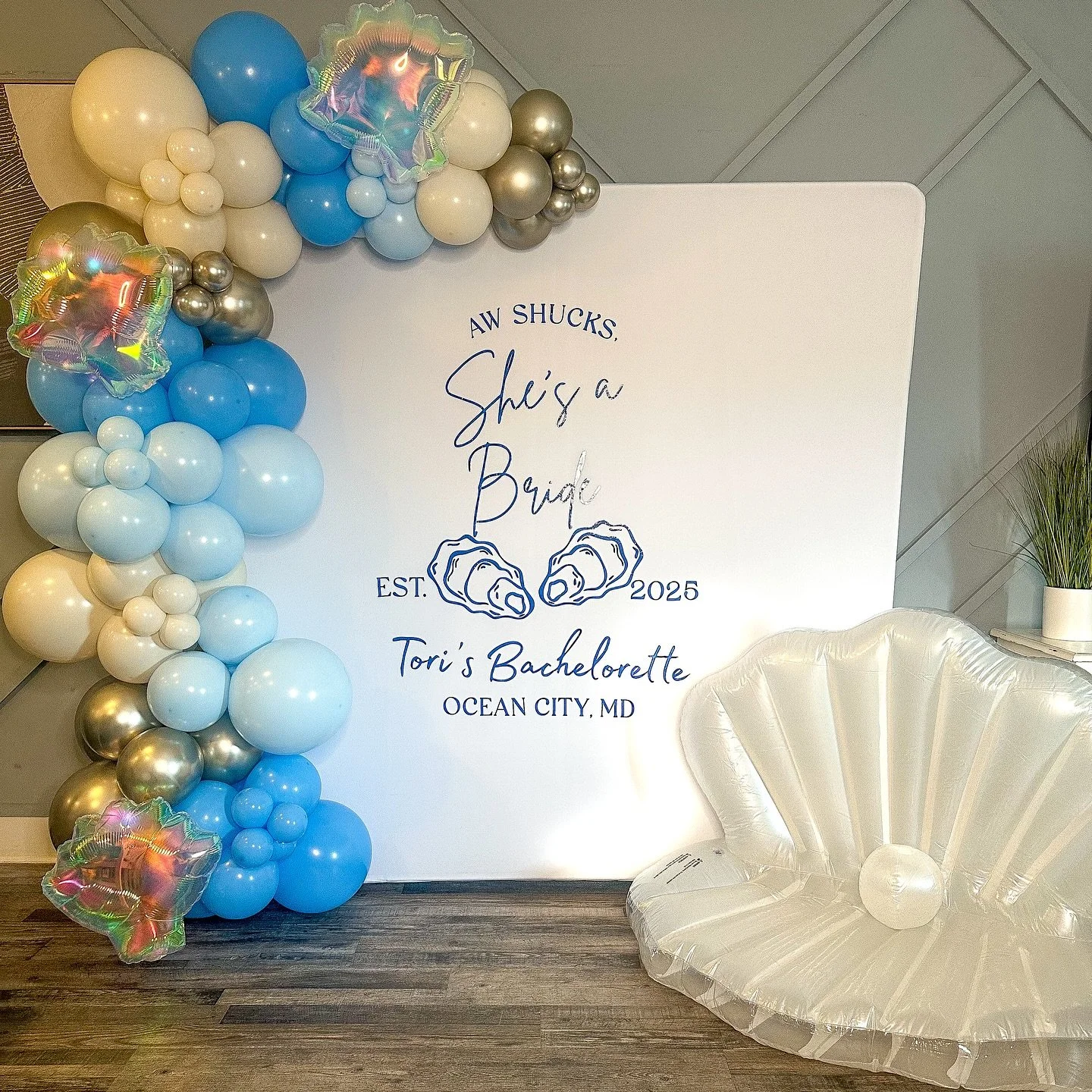 We Shucks, she&rsquo;s a bride 💍🦪

#bachelorette #bacheloretteparty #ocmd #ocmdbacheloretteparty #oceancitymaryland #awshucks #bachelorettepartyidea