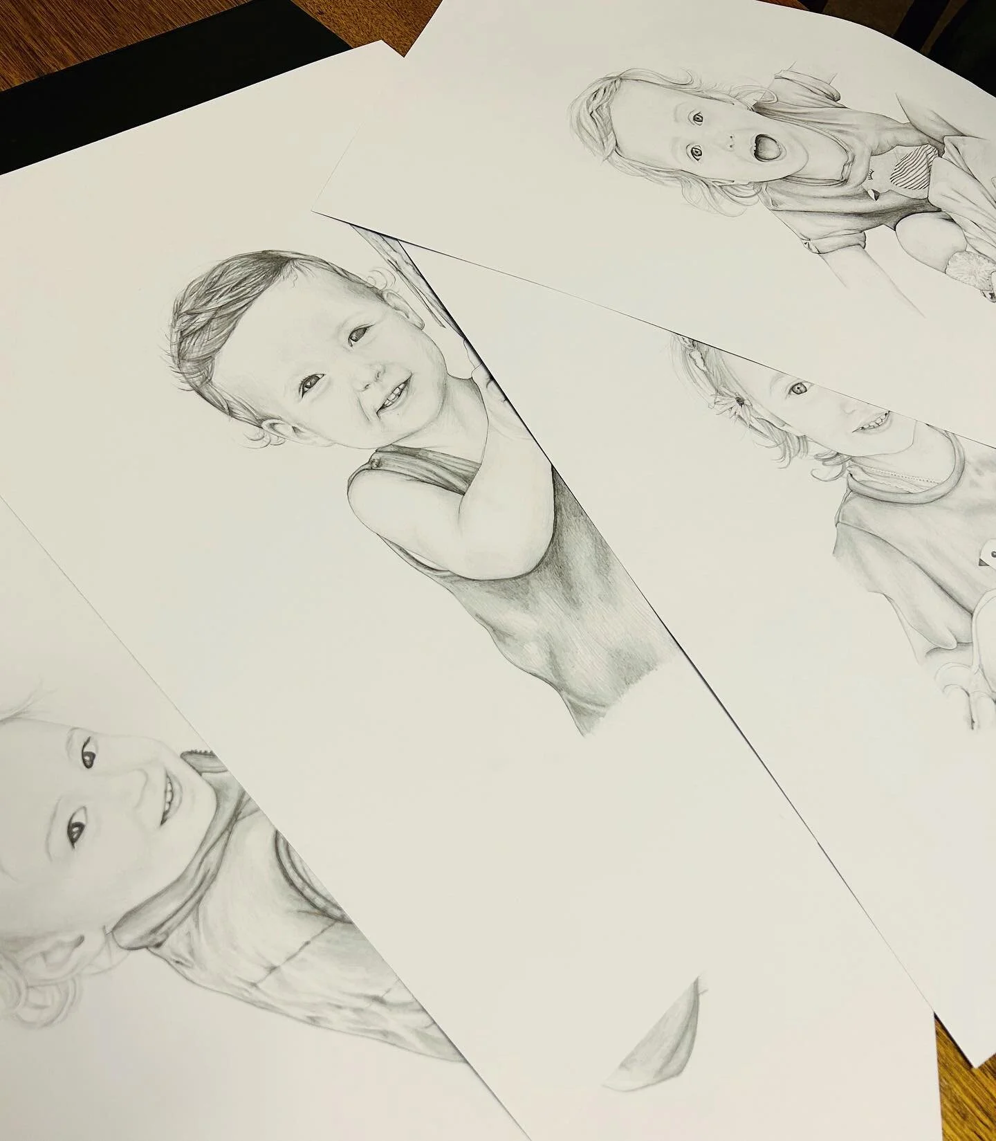 How special do these portraits look all together! 

#lucyathome #portrait #art #wimmeraartist #greylead