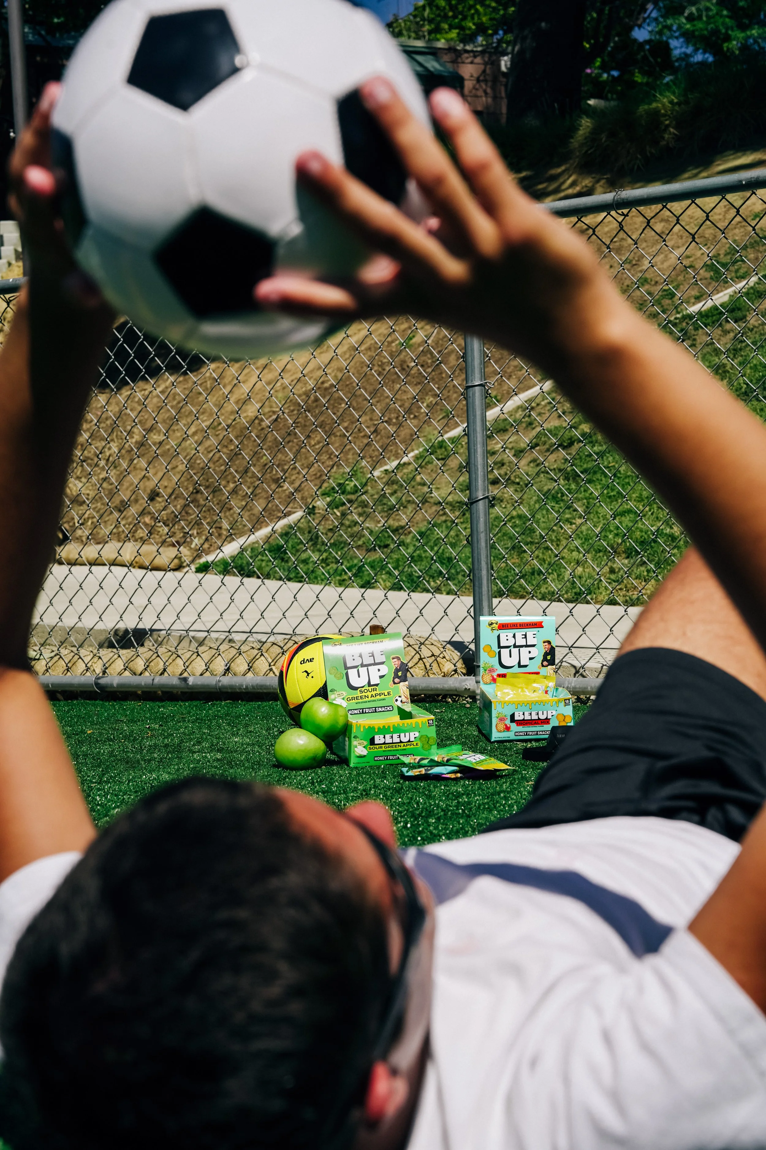BeeUpSnacks4-5.jpg