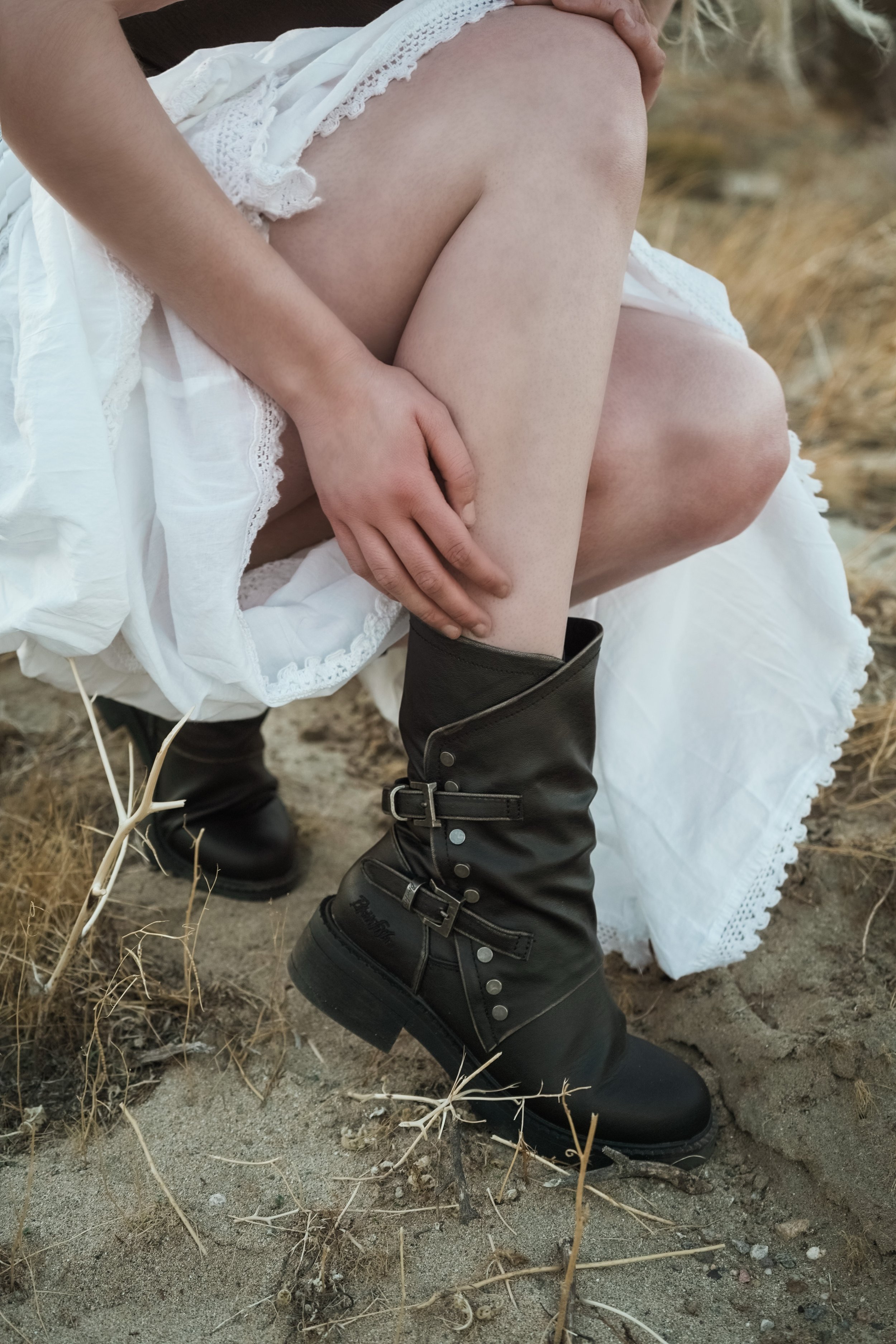 Nesha Torres & Rachel Woznow - Famous Footwear 66.jpeg
