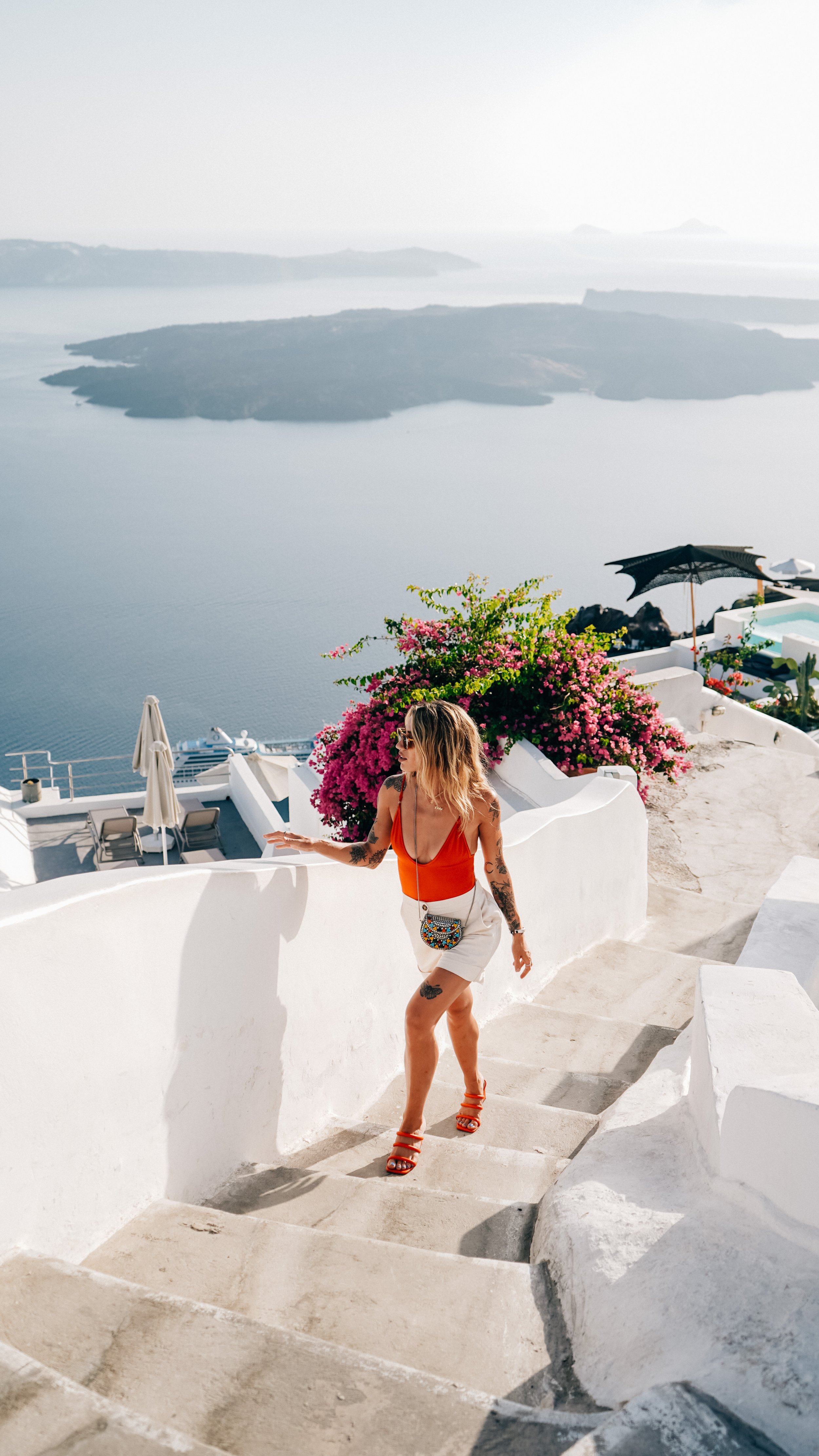 Santorini - VacayCrewTravel - Shotbynesha-034.jpg