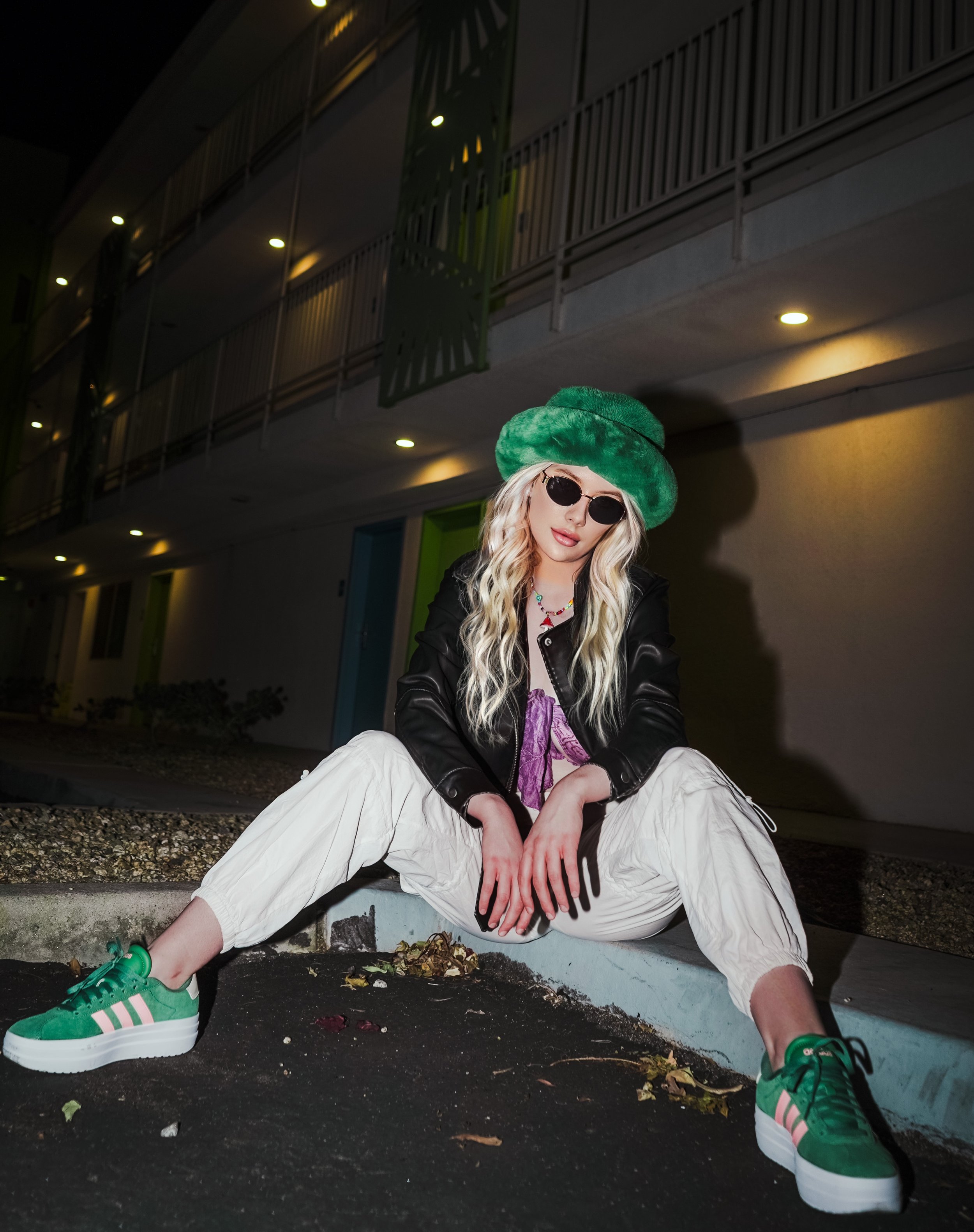 Nesha Torres & Rachel Woznow - Famous Footwear 1.jpeg