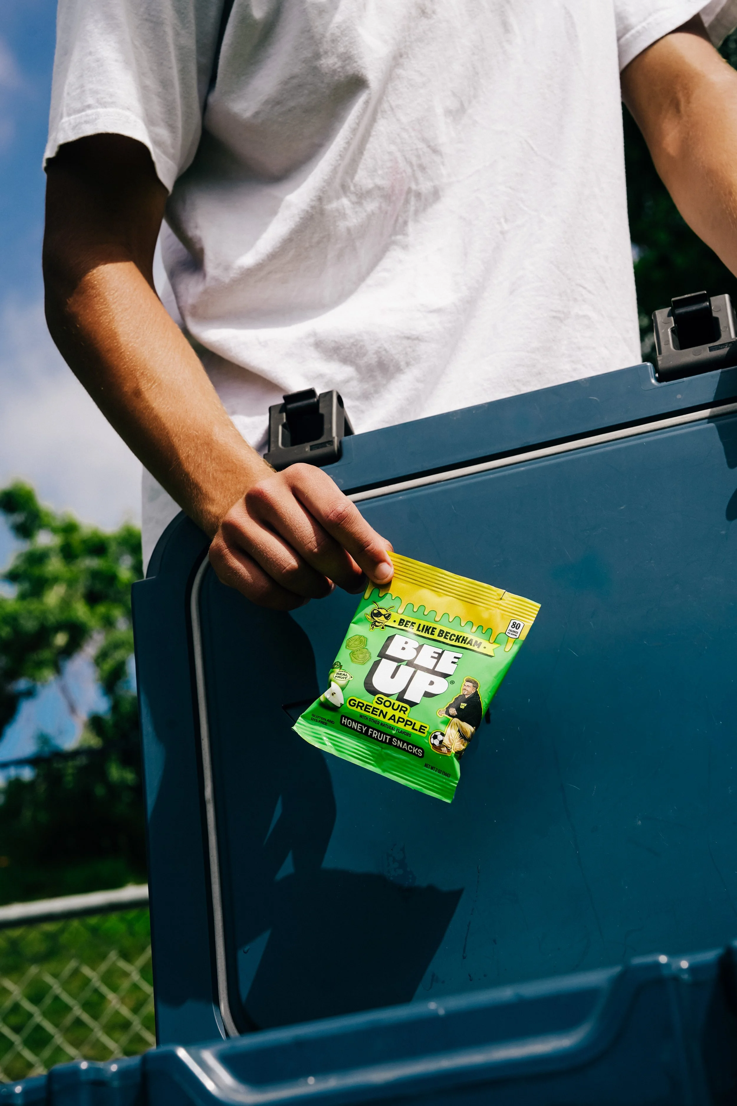 BeeUpSnacks4-3.jpg