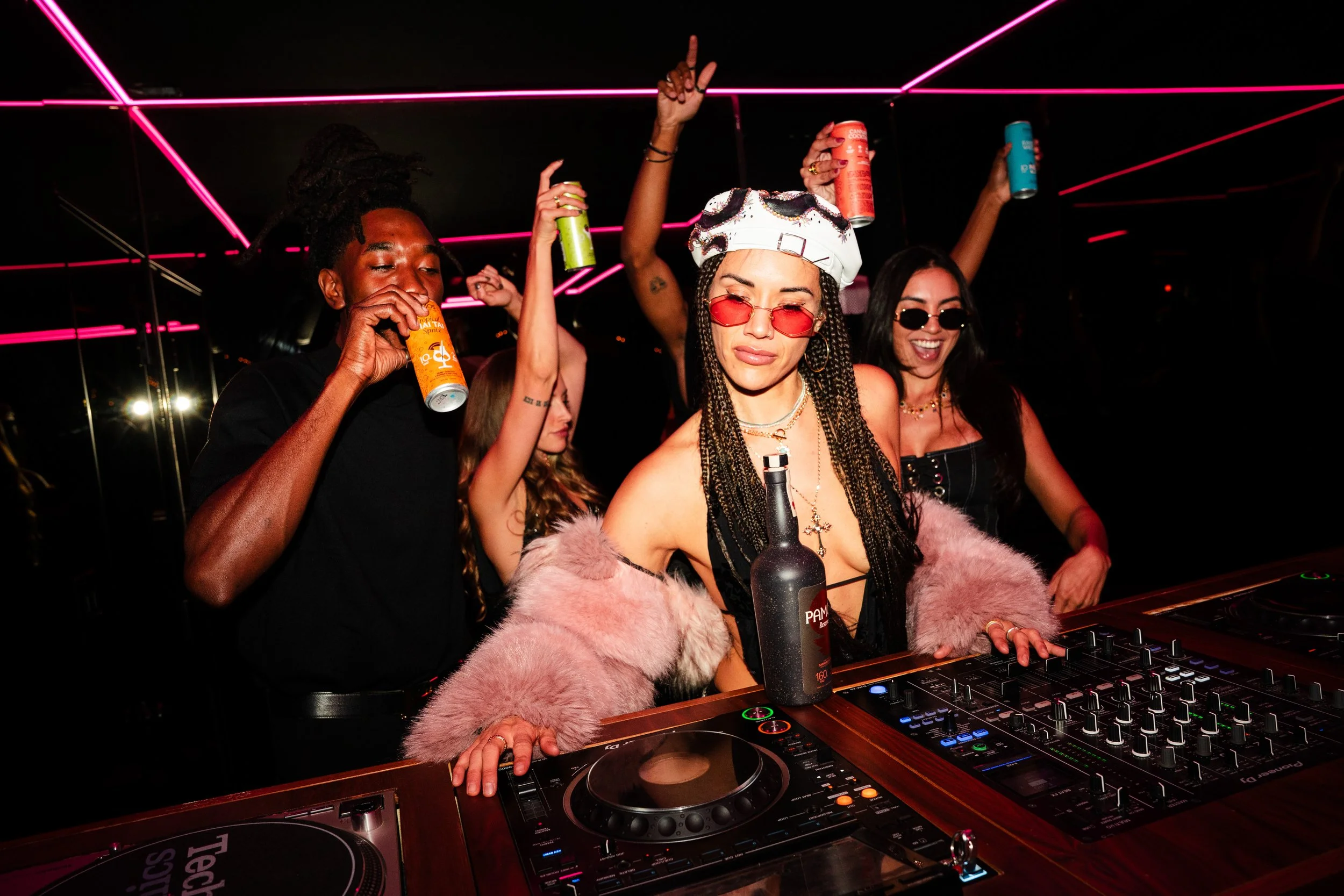 Better Way 2.0 - Happy Hour x shotbynesha-156.jpg