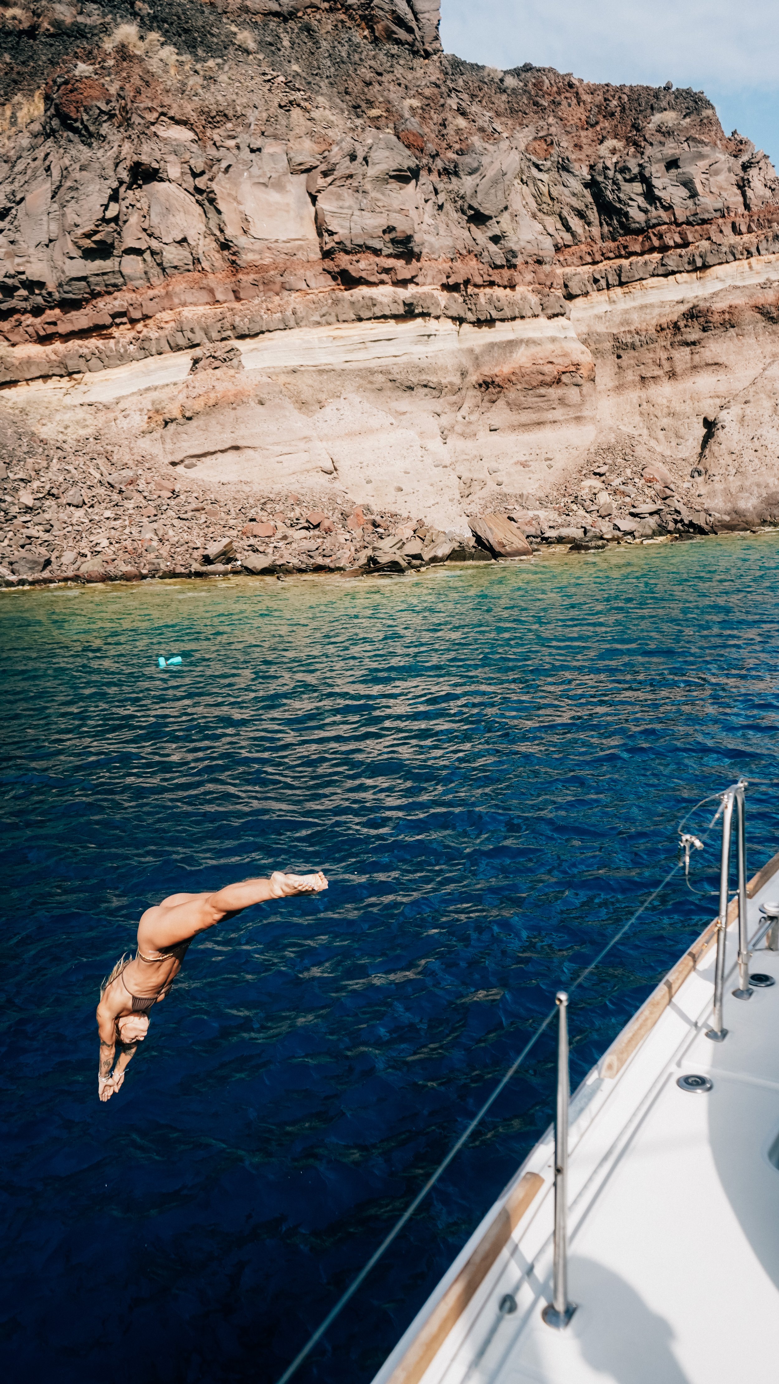 Santorini - VacayCrewTravel - Shotbynesha-244.jpg