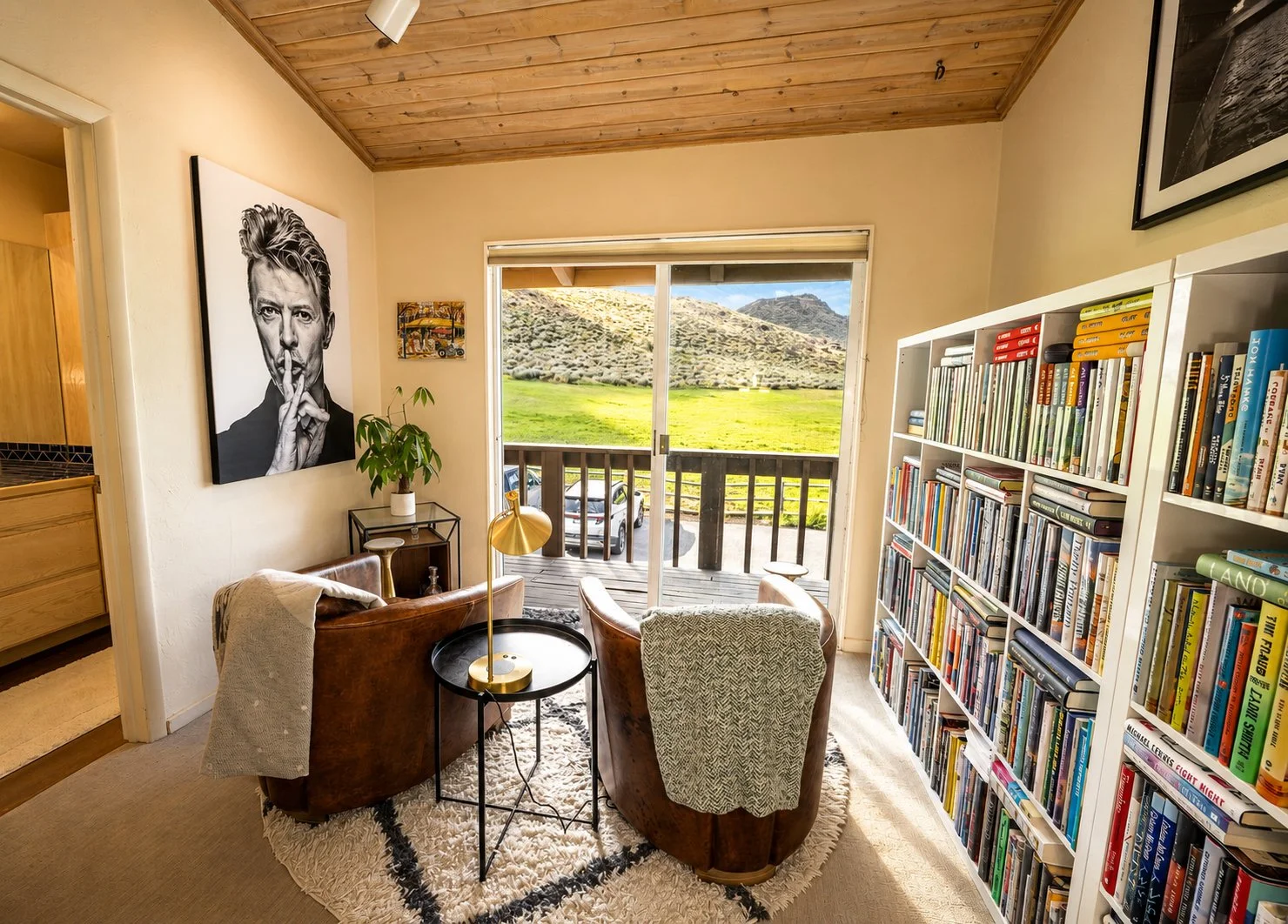 204 Sun Valley Road Unit 27 den.jpg