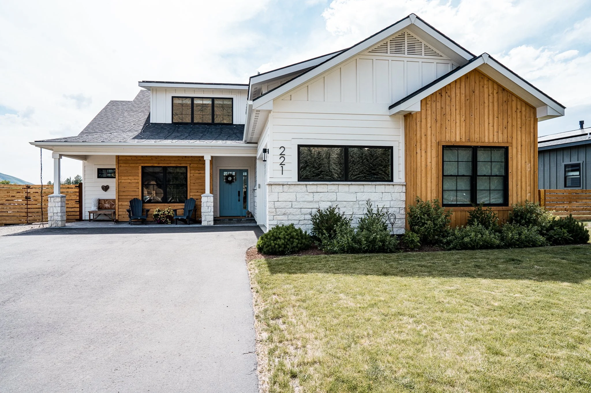 221 Sunbeam St. front.jpeg