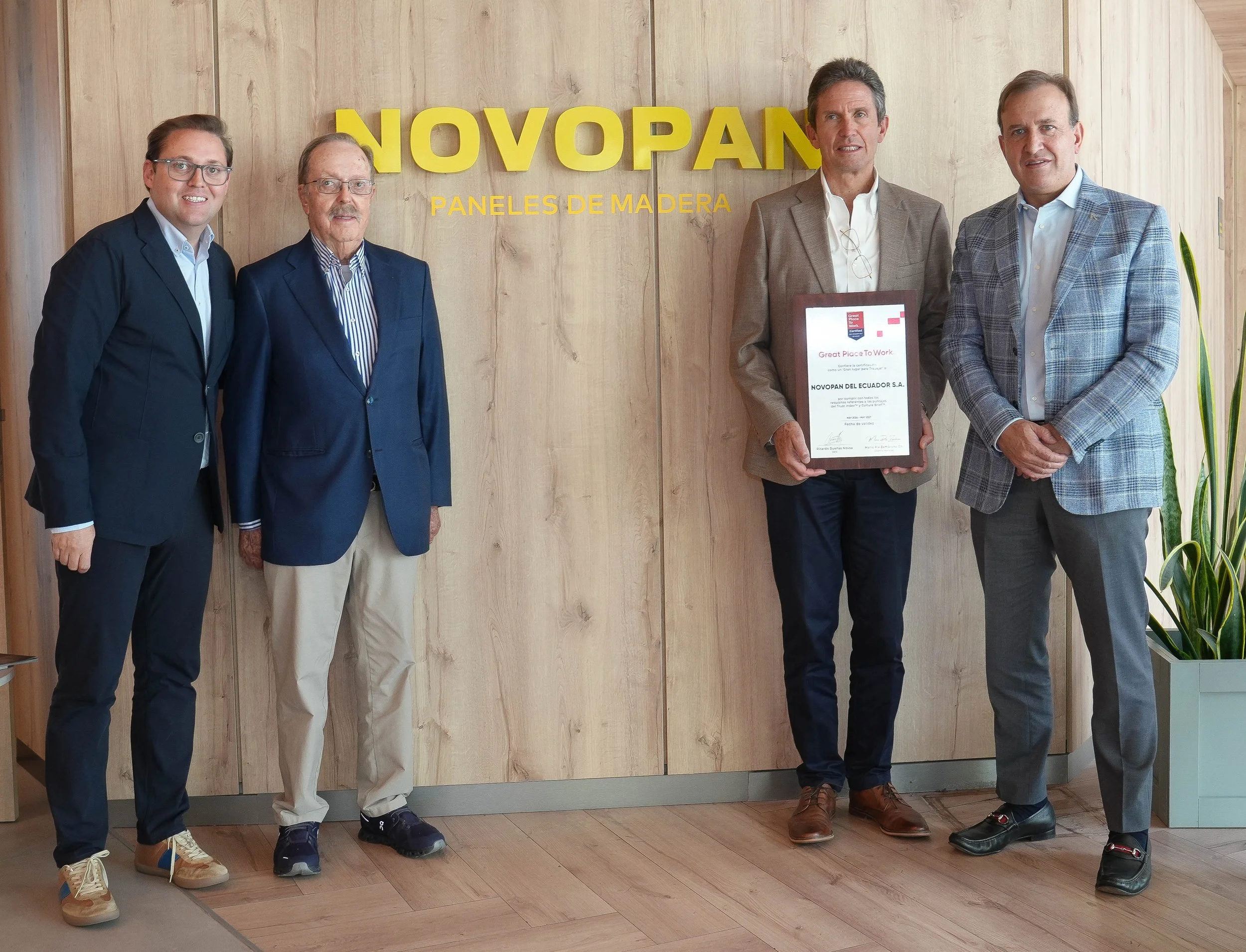 Novopan obtiene la certificación Great Place to Work®, consolidándose como uno de los mejores lugares para trabajar en Ecuador