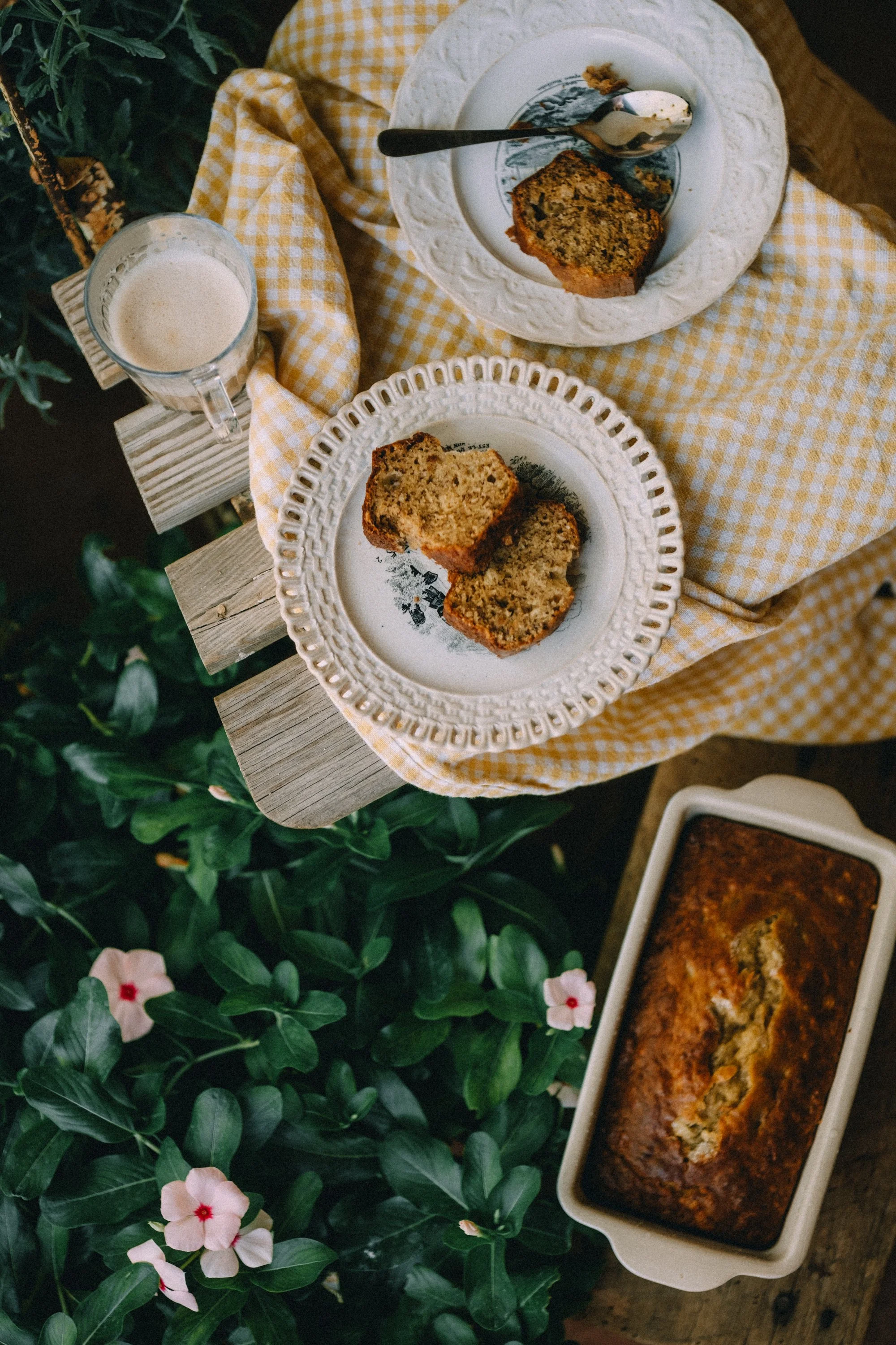 Cake and Conversation - The Heirloom Way 