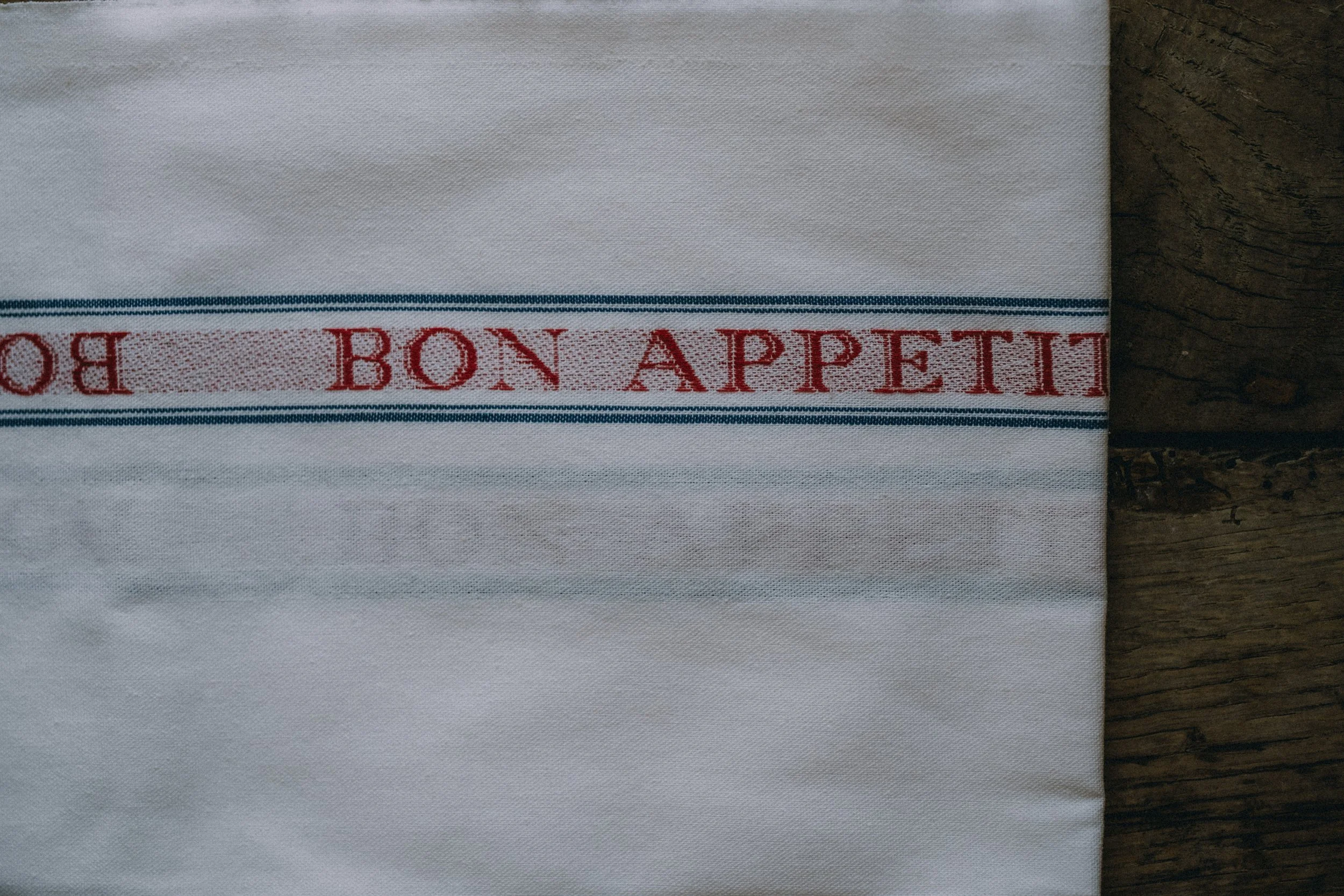 whote torchon -3.jpg