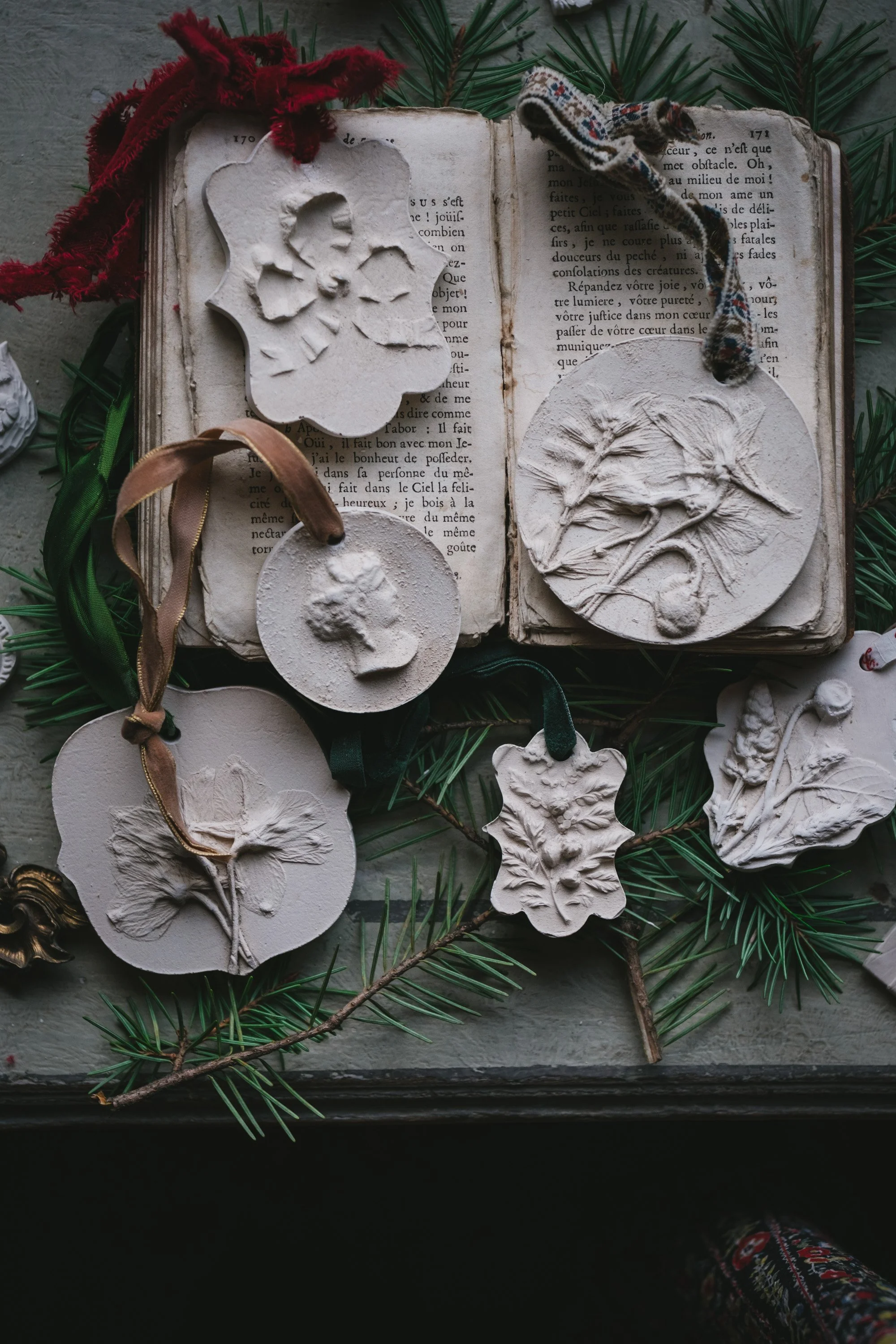 The Snowbound Ornament Set