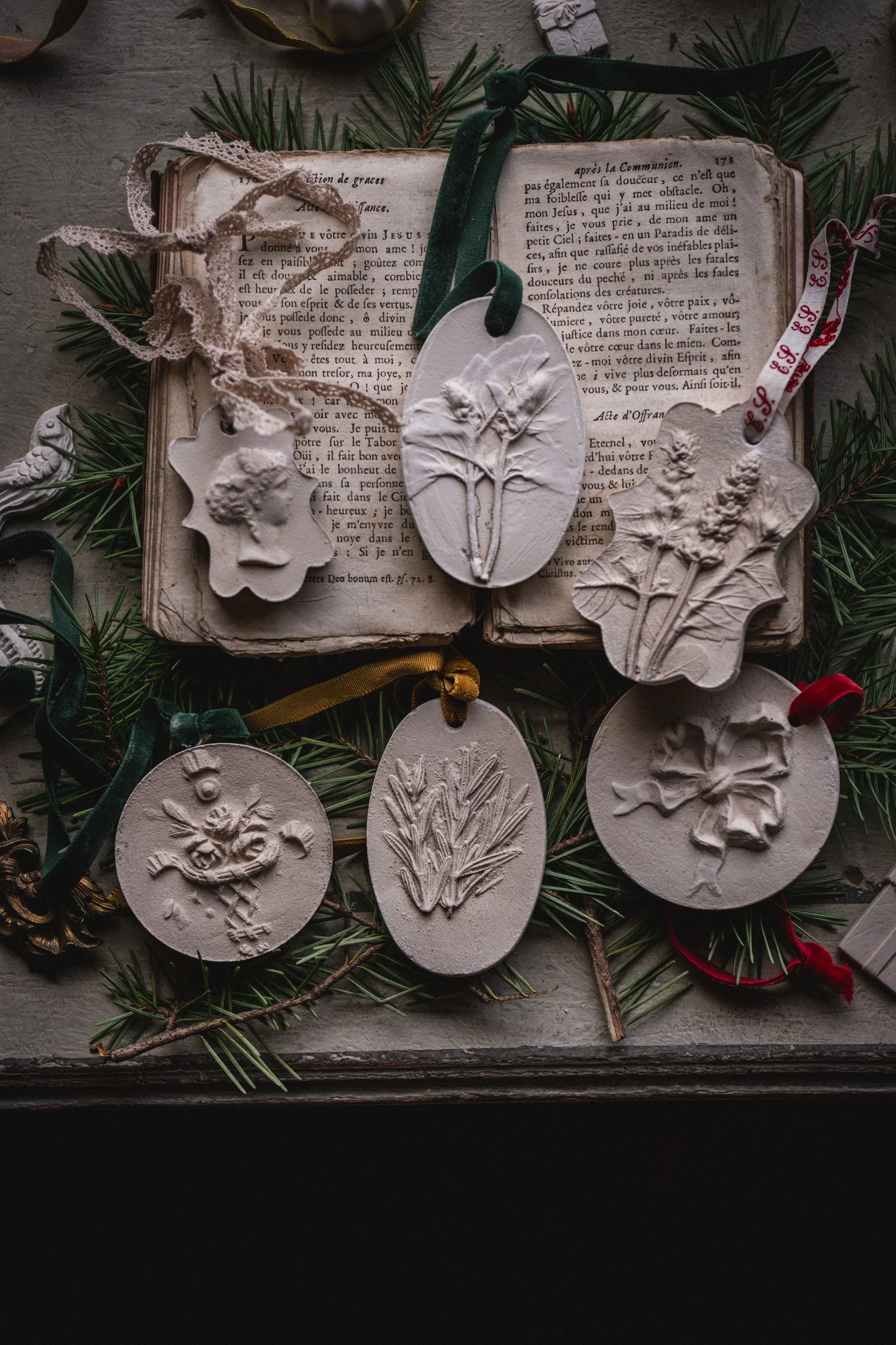 The Quiet Winter Ornament Set