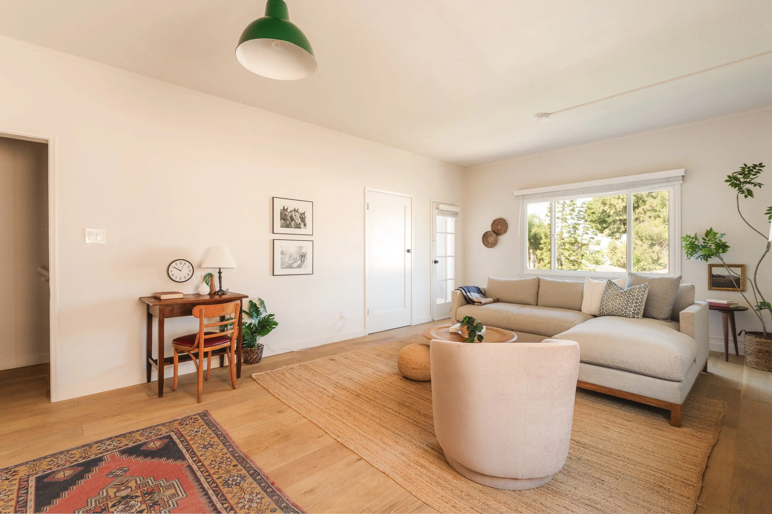 1224 N Hoover-1-1.jpg