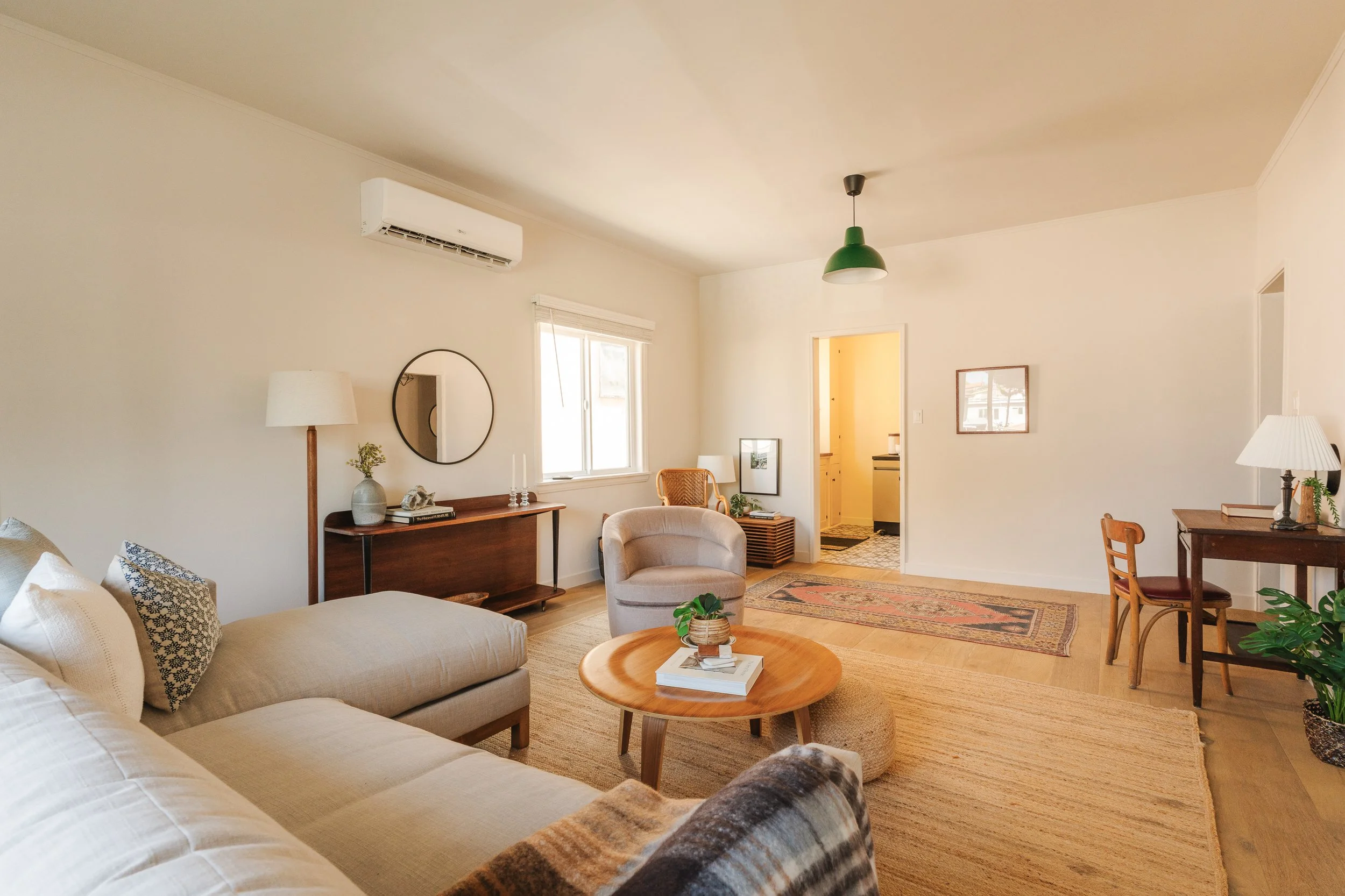 1224 N Hoover-6-6.jpg