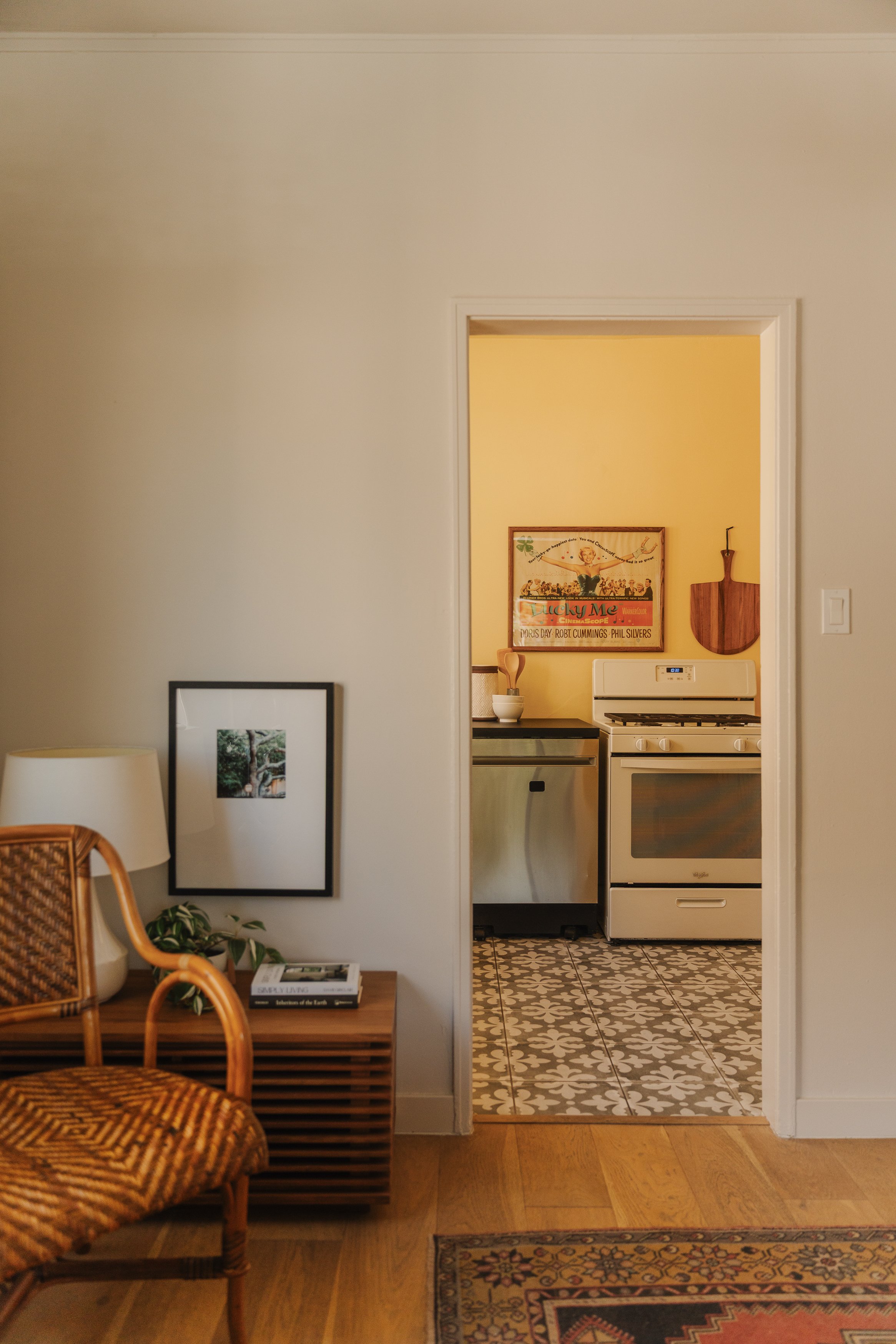 1224 N Hoover-64-64.jpg